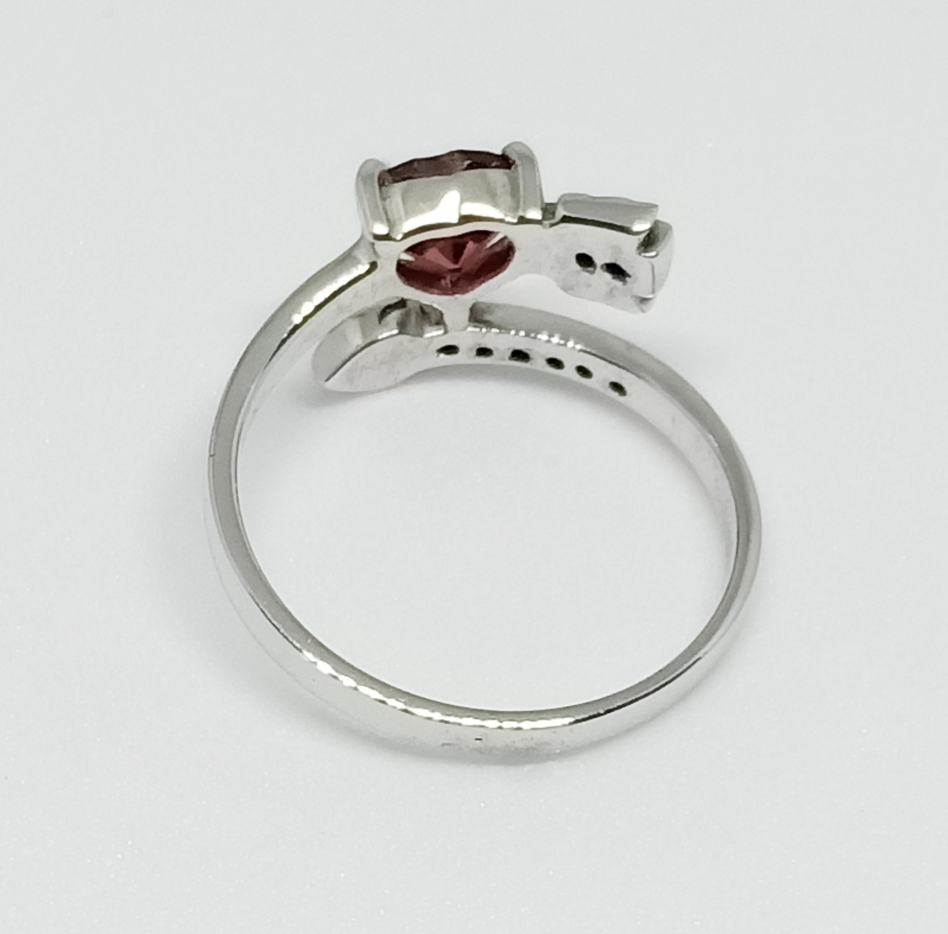 Classical Roman Heart garnet ring. White zircon , Silver in white gold plated For Sale