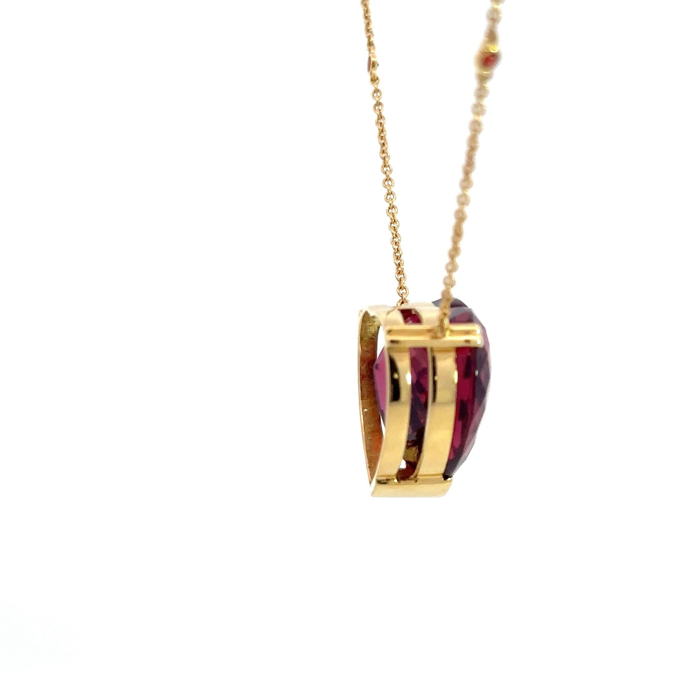 Rose Cut Heart Garnet Tourmaline 18K Rose Gold Exclusive Necklace For Sale