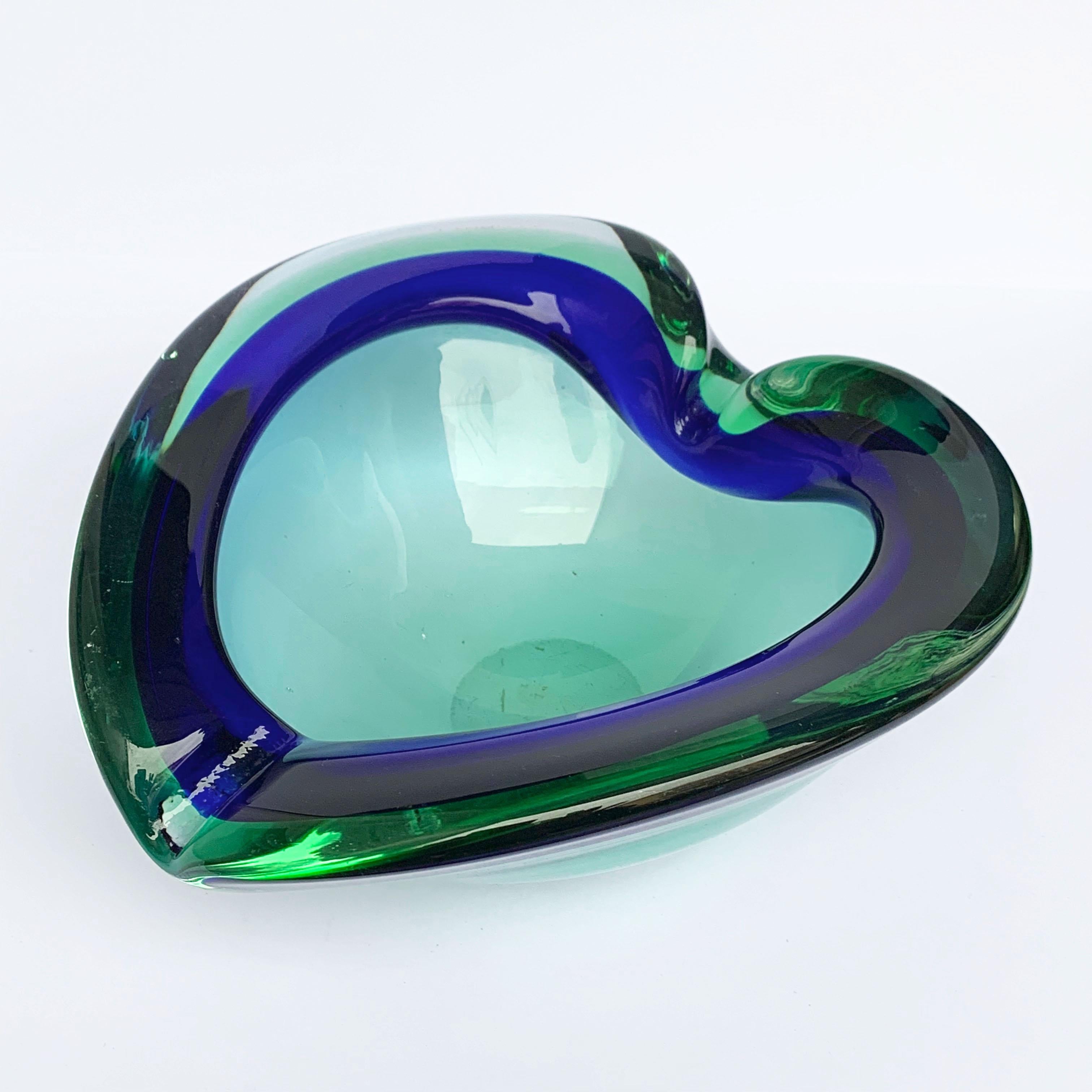 Heart Glass Bowl or Ashtray Green and Blue, Glass Sommerso Murano, Italy, 1960s In Fair Condition In Roma, IT