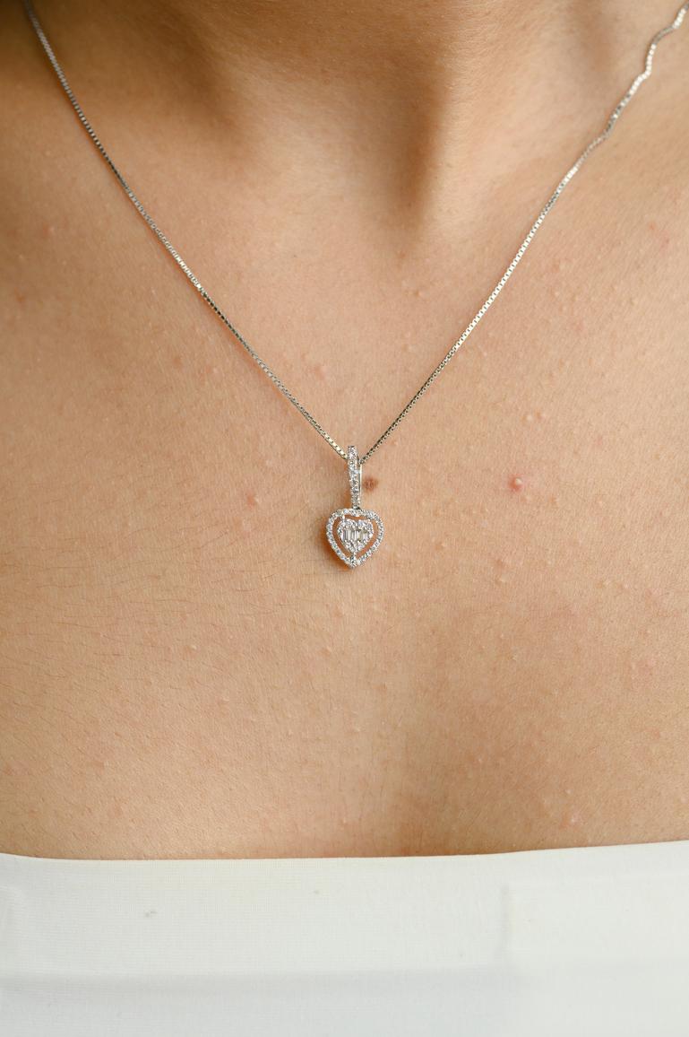 Heart Diamond Pendant 18k Solid White Gold, Fine Jewelry Bride To Be Gift In New Condition For Sale In Houston, TX