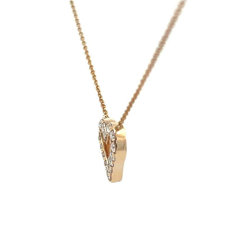 Round Cut Heart in White Round Diamonds 0.29CT Pendant Necklace 14K Yellow Gold For Sale