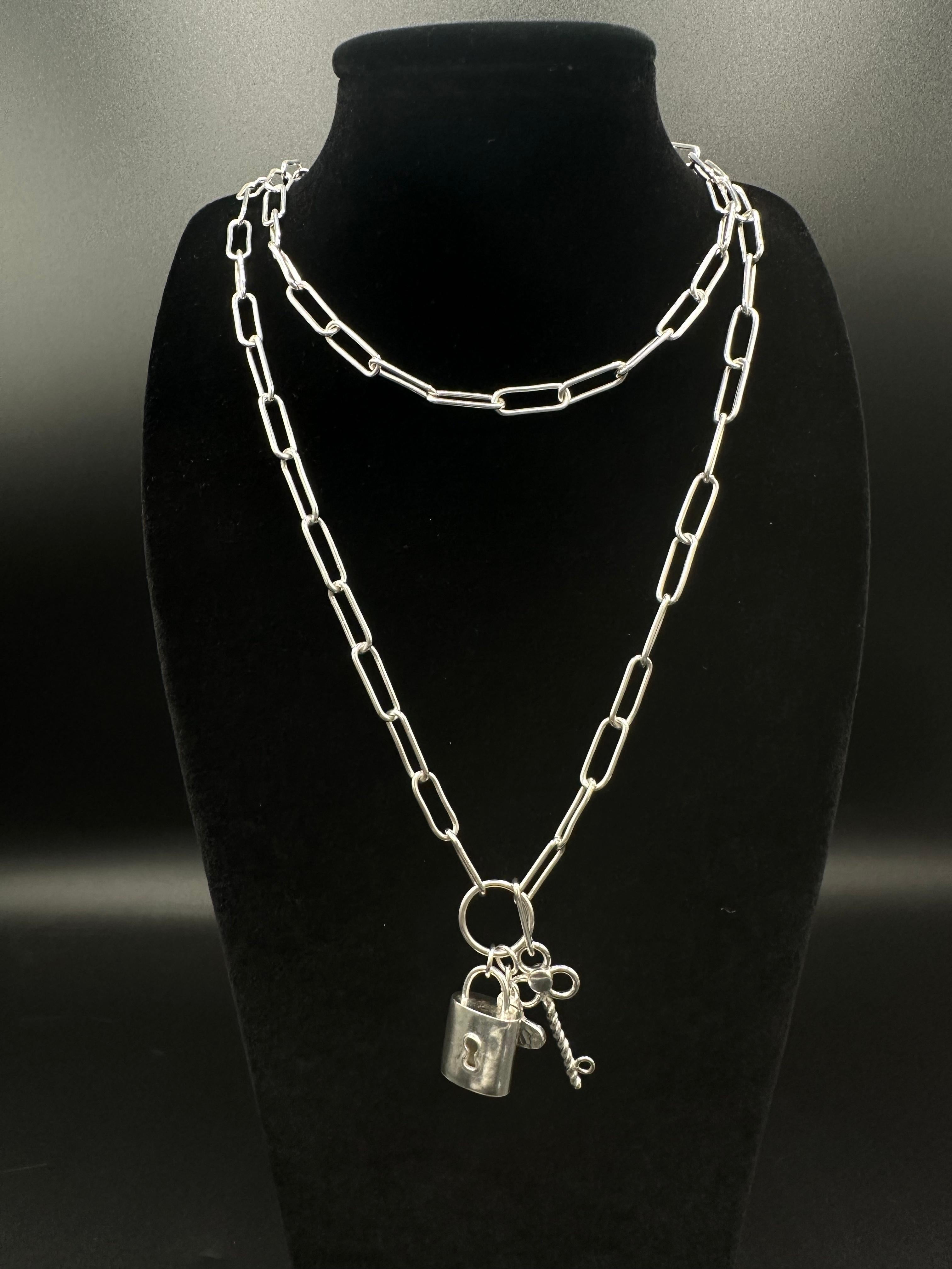 Women's Heart & Lock Paperclip chain For Sale