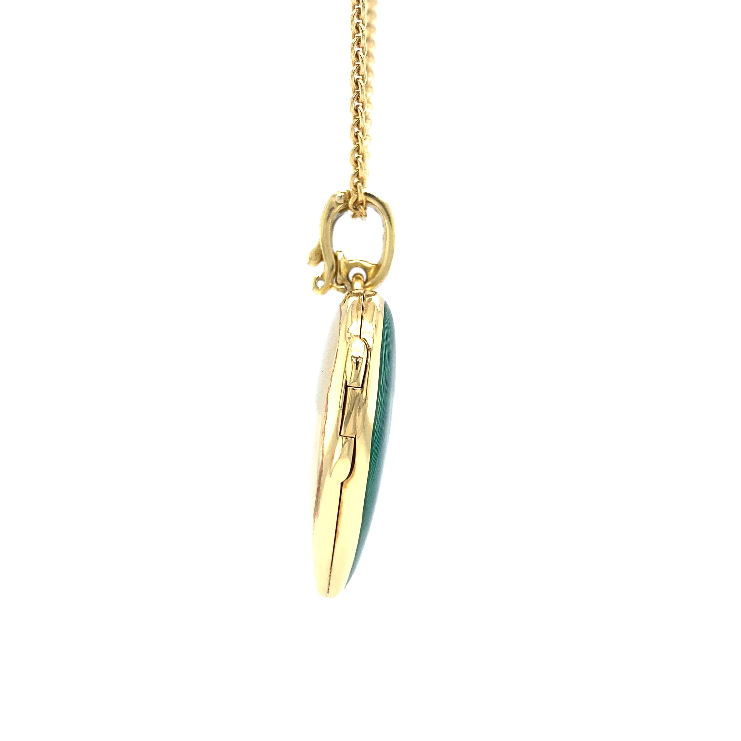 Brilliant Cut Heart Locket Necklace 18k Yellow Gold Emerald Green Enamel 3 Diamonds 0.03ct For Sale