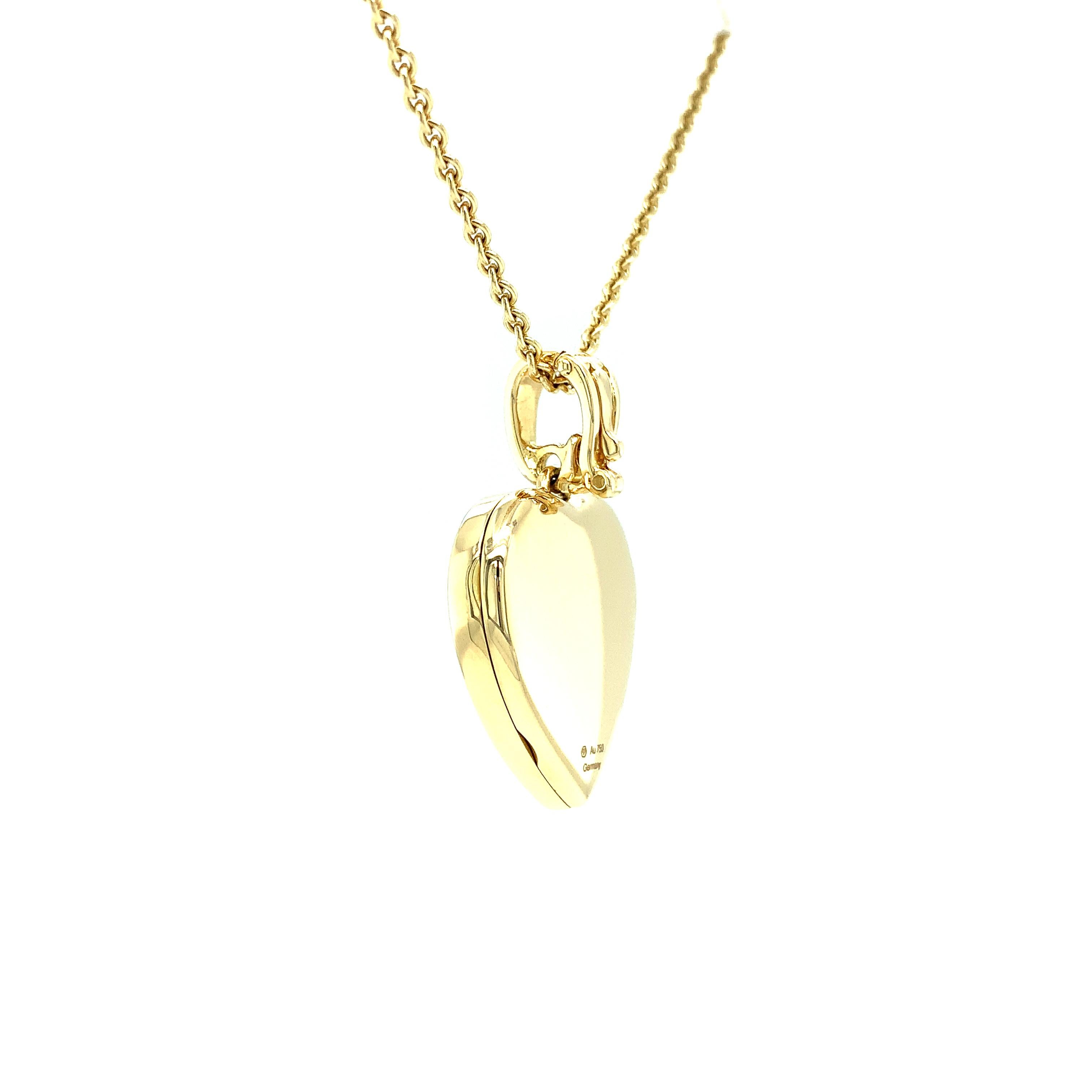 Brilliant Cut Heart Locket Pendant Necklace 18k Yellow Gold Red Enamel 5 Diamonds 0.05ct H VS For Sale