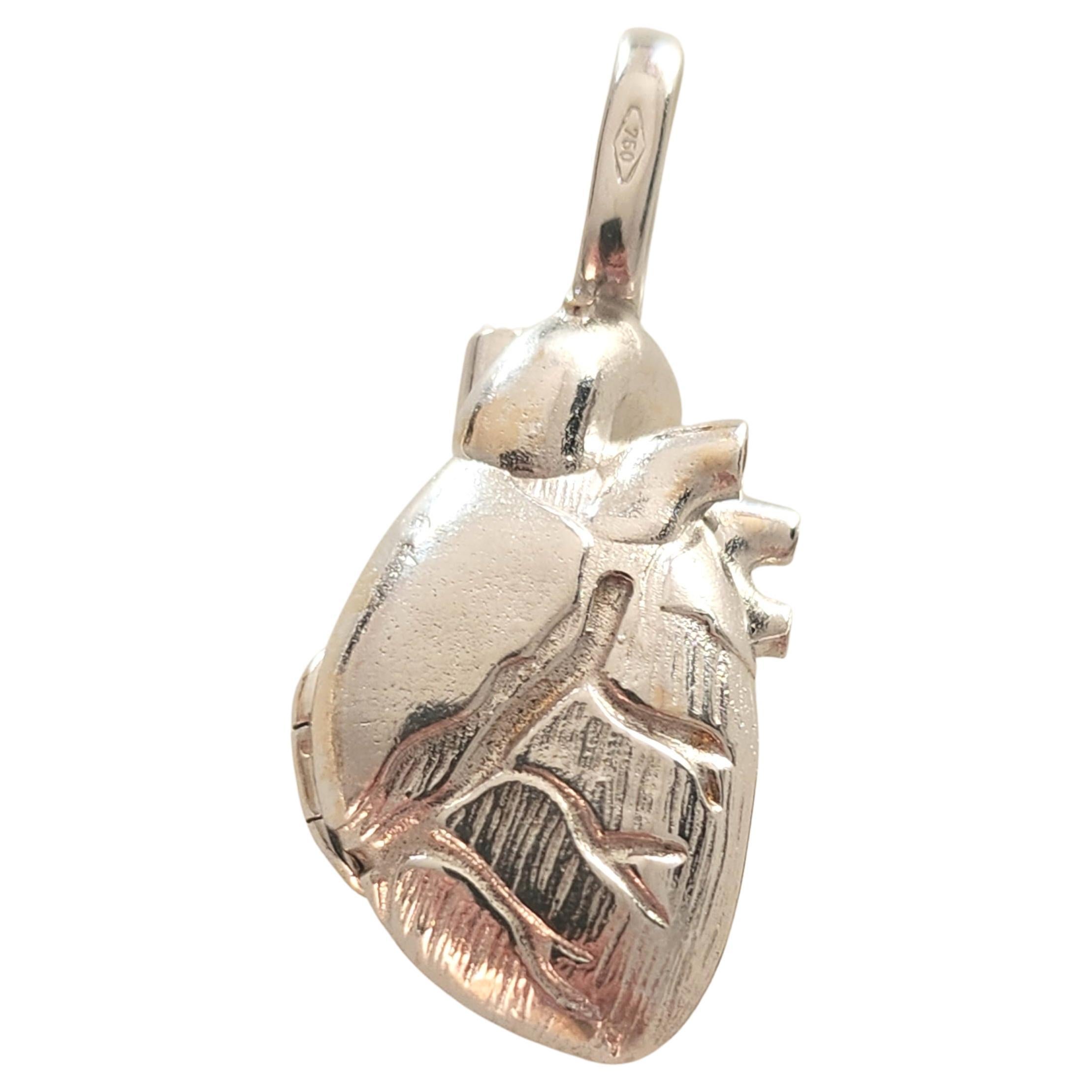 Women's or Men's Heart Locket White Gold Pendant For Sale