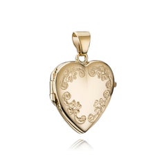 Heart Locket with Pattern – 14 Karat Gold – 16 x 19 mm – 3.1 g
