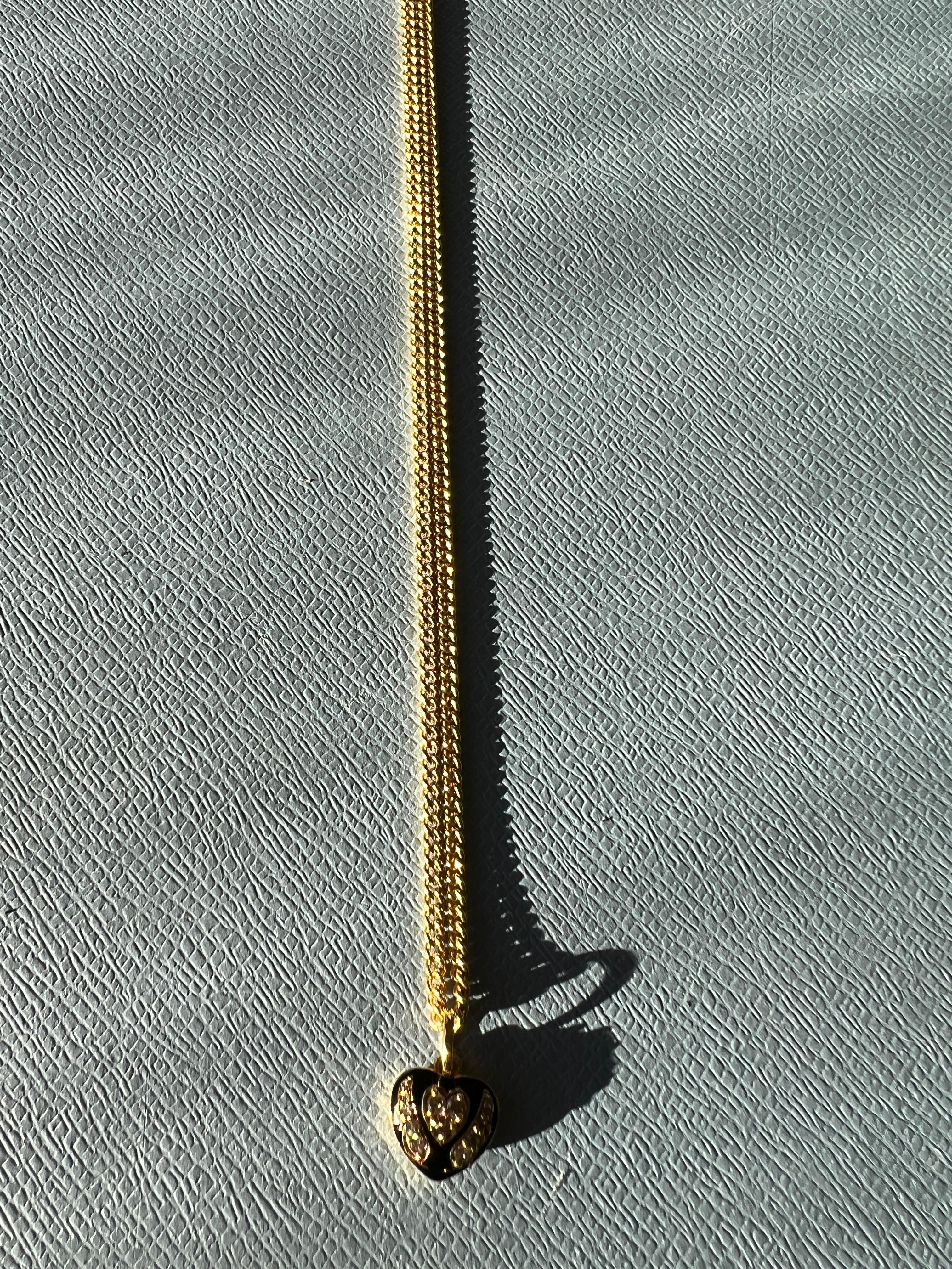 Memento Mori Collana Cuore Diamante Bianco Smalto Nero in vendita 1