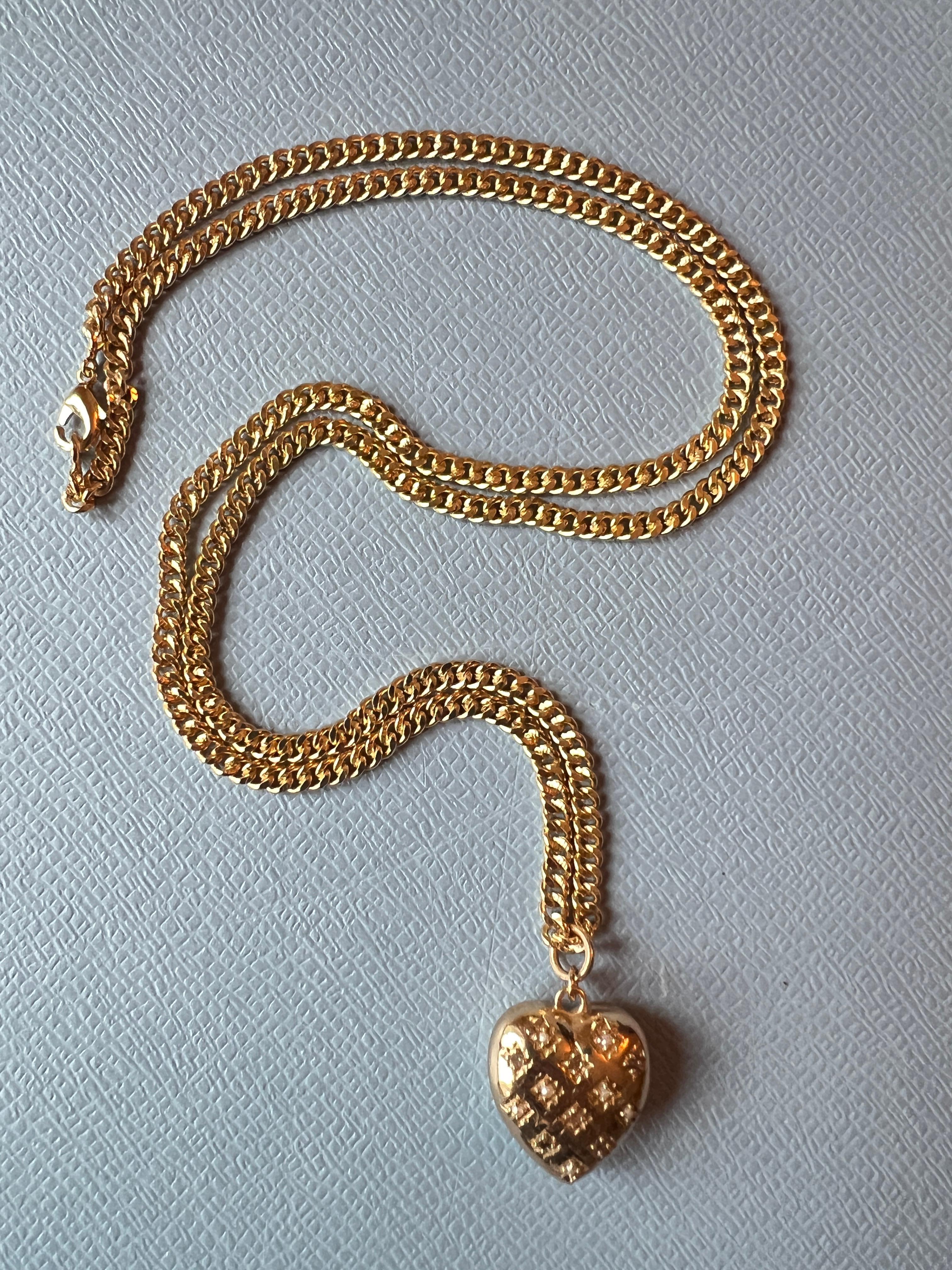 Heart White Diamond Heart Pendant Chain Necklace White Pearl Victorian Style For Sale 7