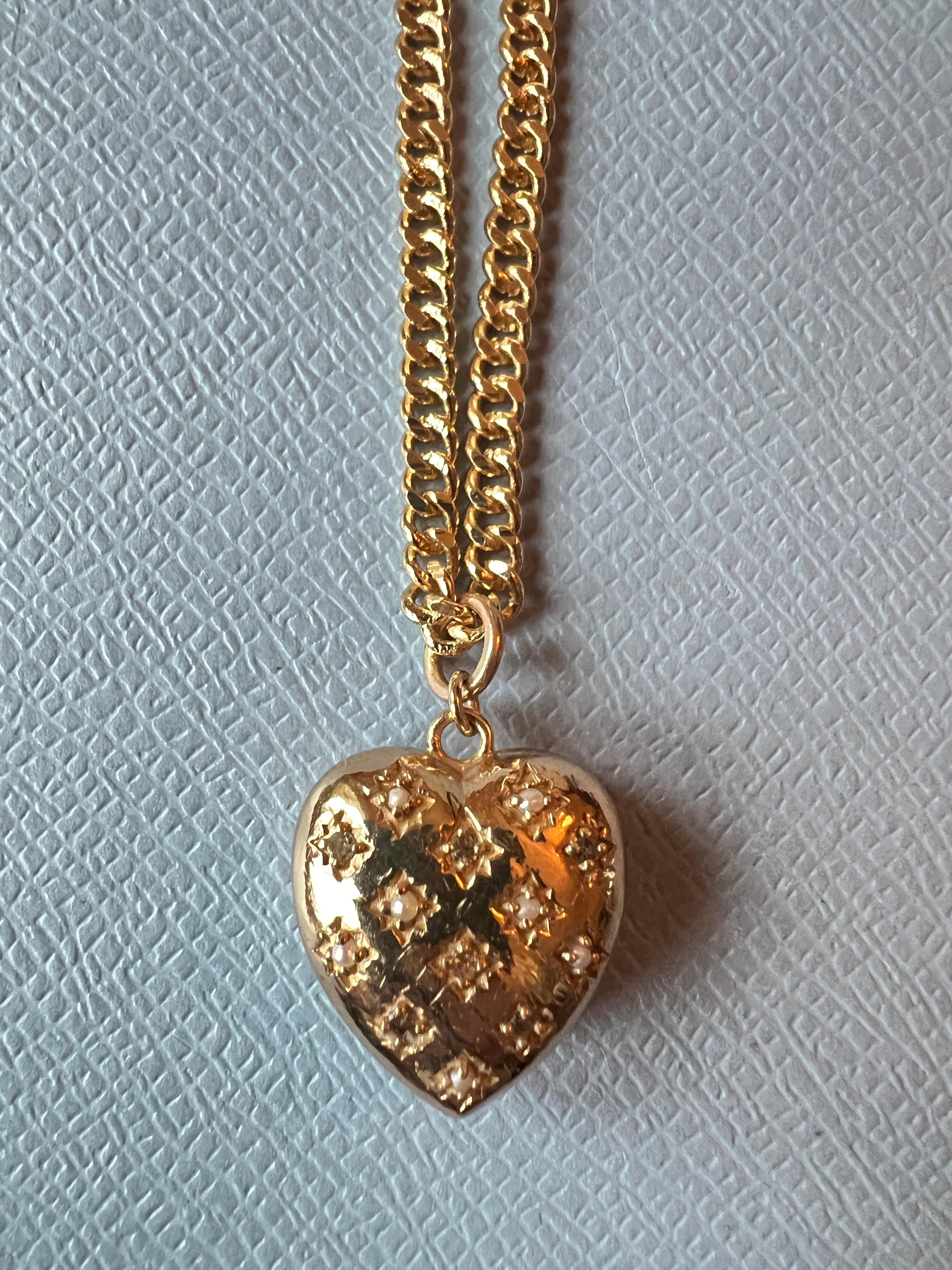 Heart White Diamond Heart Pendant Chain Necklace White Pearl Victorian Style For Sale 1