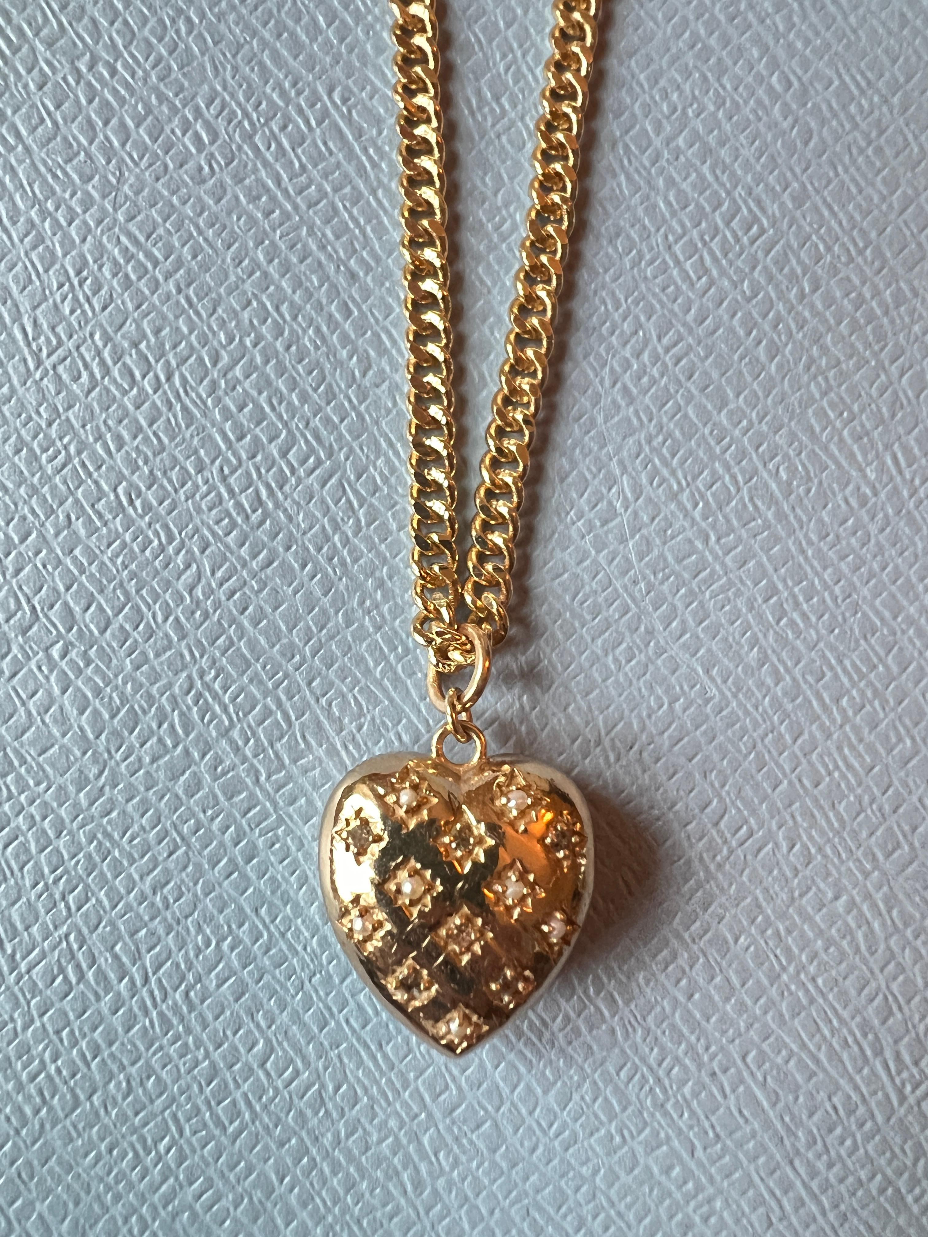 Heart White Diamond Heart Pendant Chain Necklace White Pearl Victorian Style For Sale 4