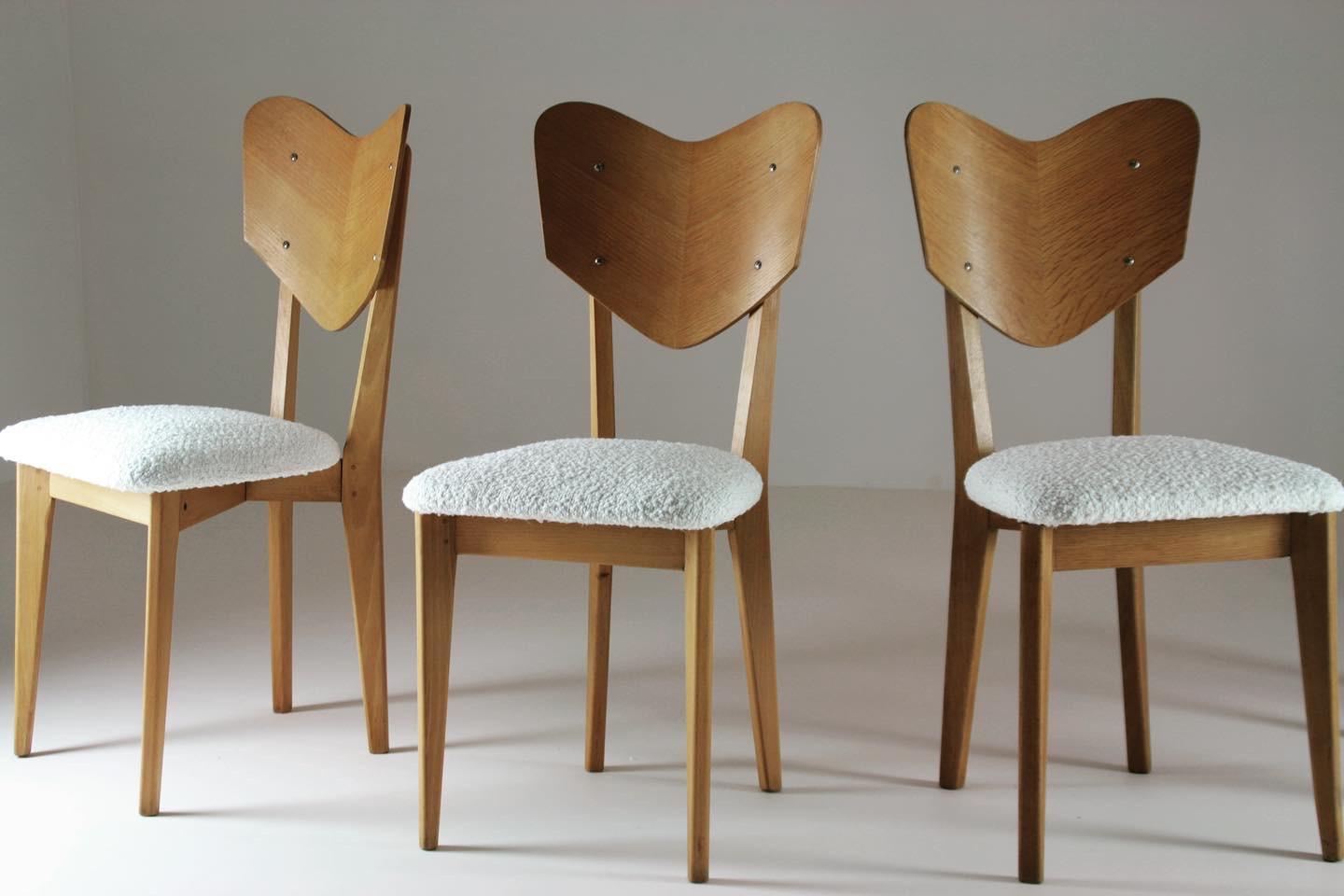  Heart Model Chairs Attributed to René-Jean Caillette, France, 1950s, Set of 6 In Good Condition For Sale In GRENOBLE, FR