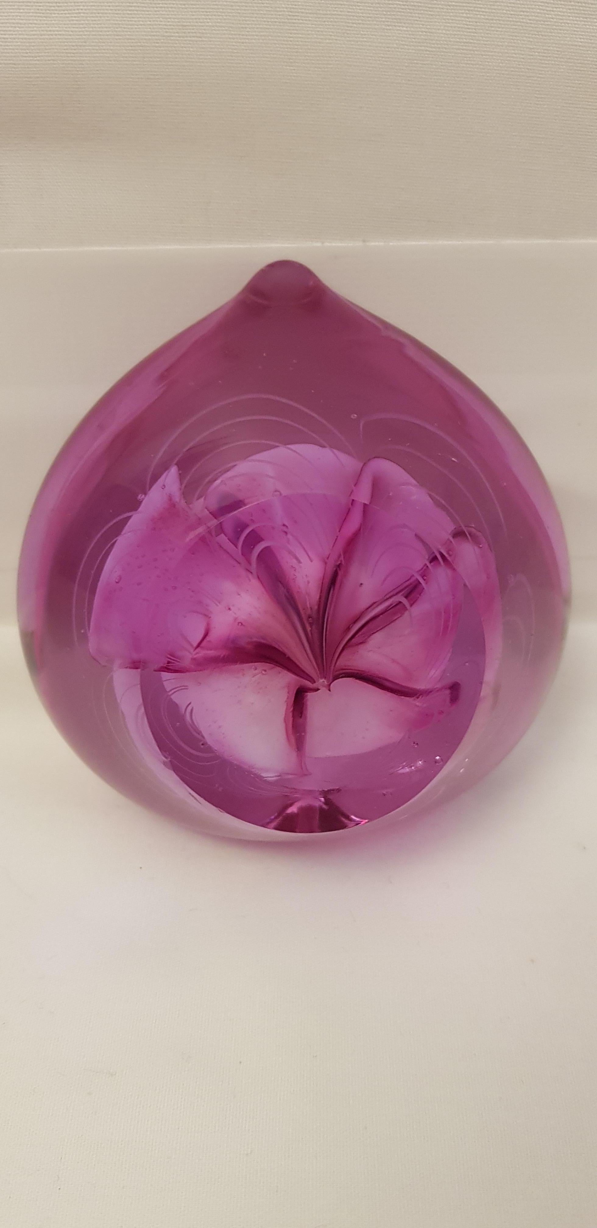 Hand-Crafted Heart Murano Glass Faceted Paperweight For Sale