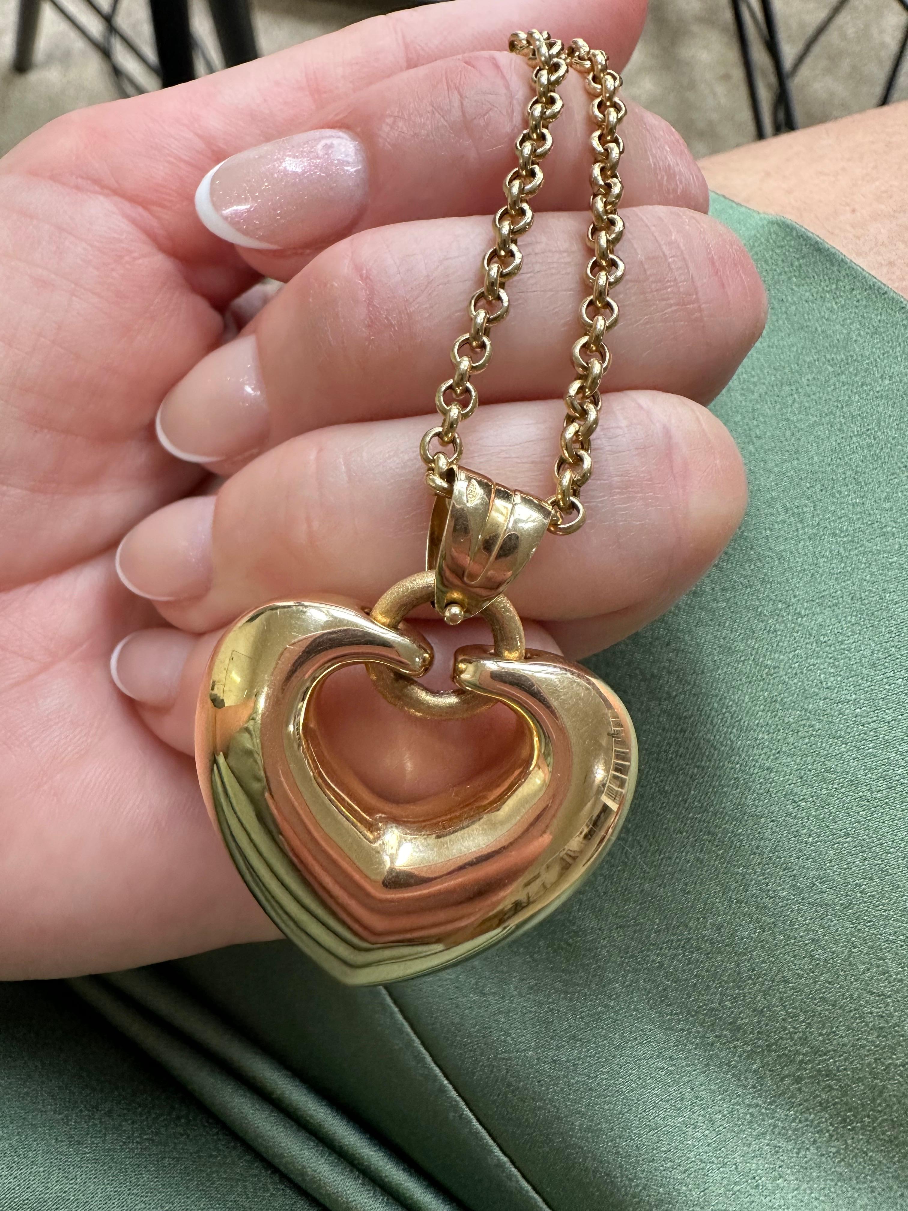 Heart necklace 14KT gold rolo chain fancy luxury necklace For Sale 3