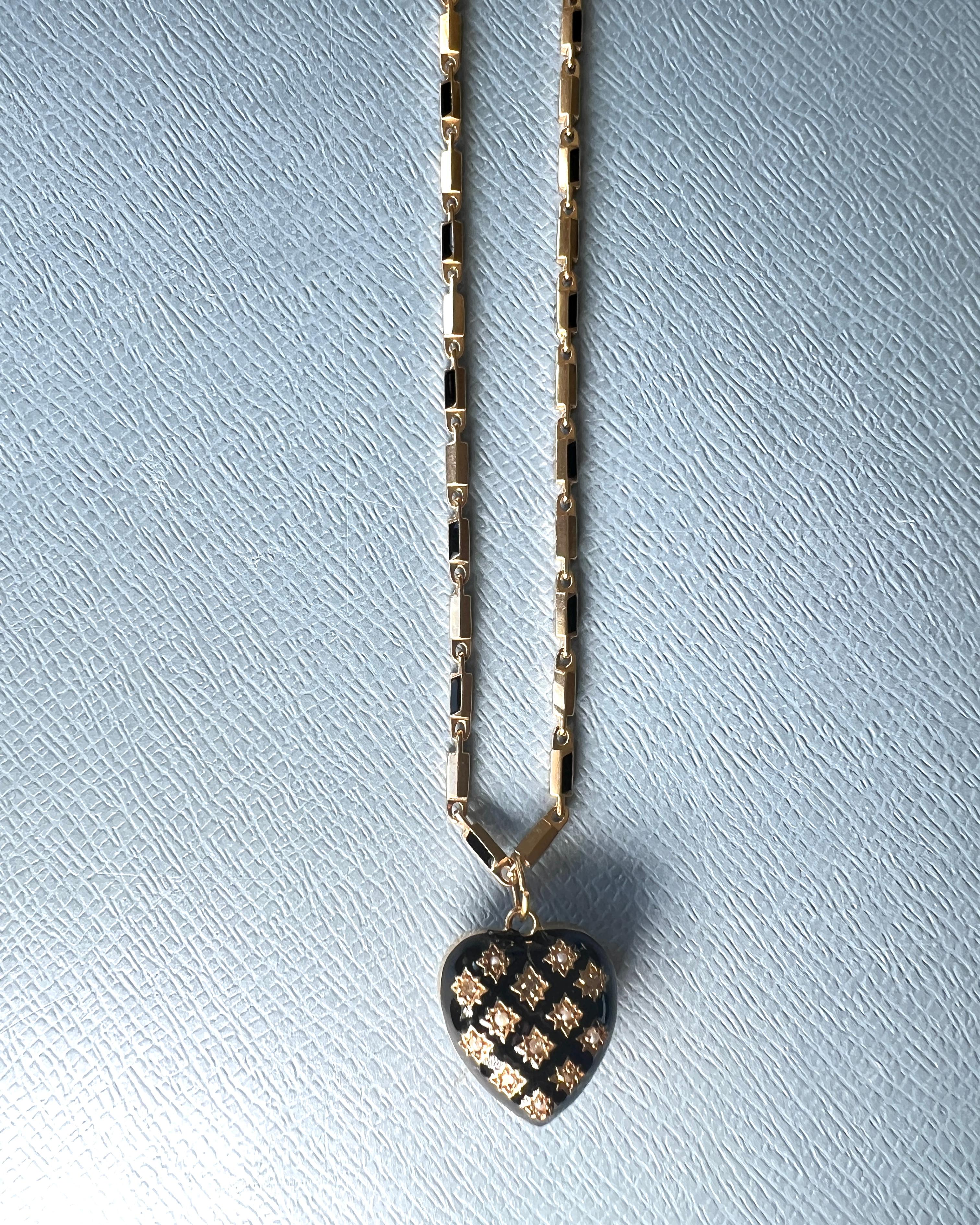 Cuore Collana a catena Smalto nero in vendita 5