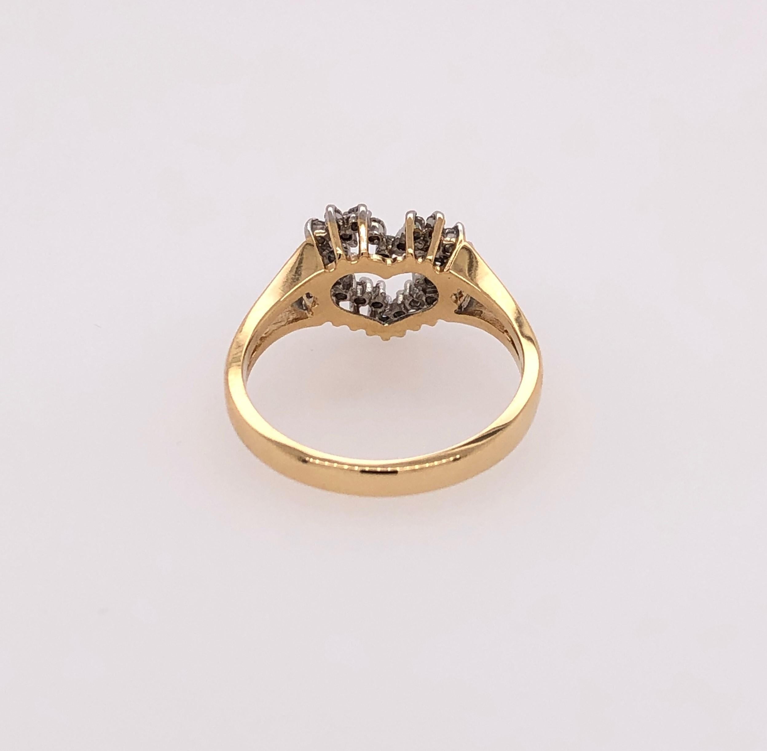 Bague cœur d'or avec diamants Bon état à Mount Kisco, NY