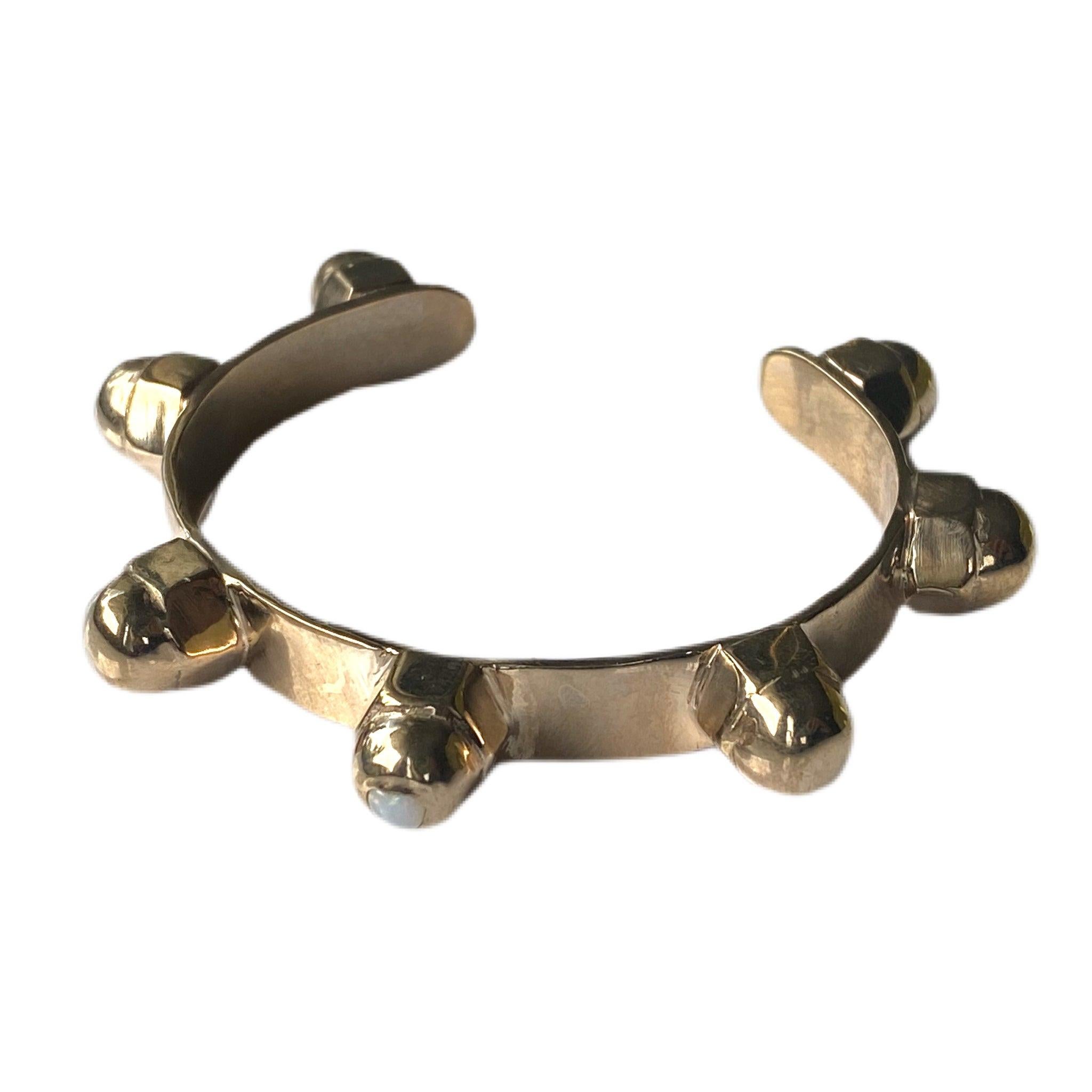 J Dauphin Bracelet manchette fantaisie en bronze avec opale en forme de cœur