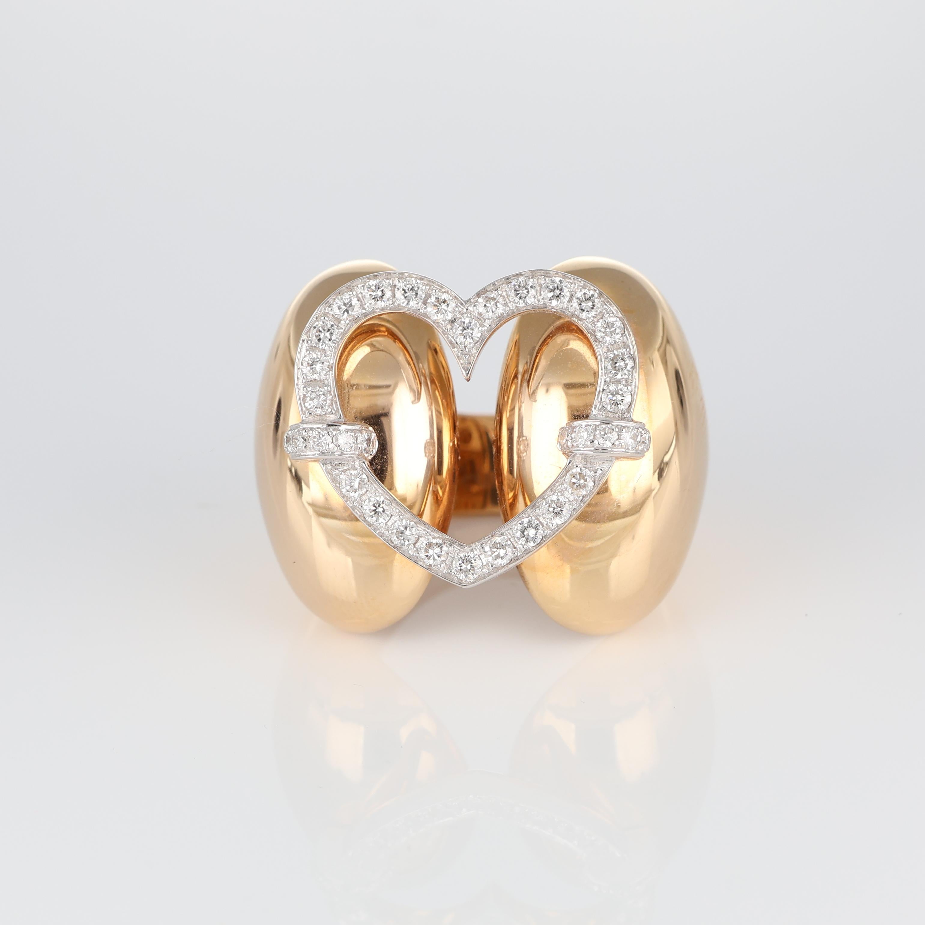 Taglio brillante Anello con pavé di cuori in oro rosa da 1,10 carati in vendita