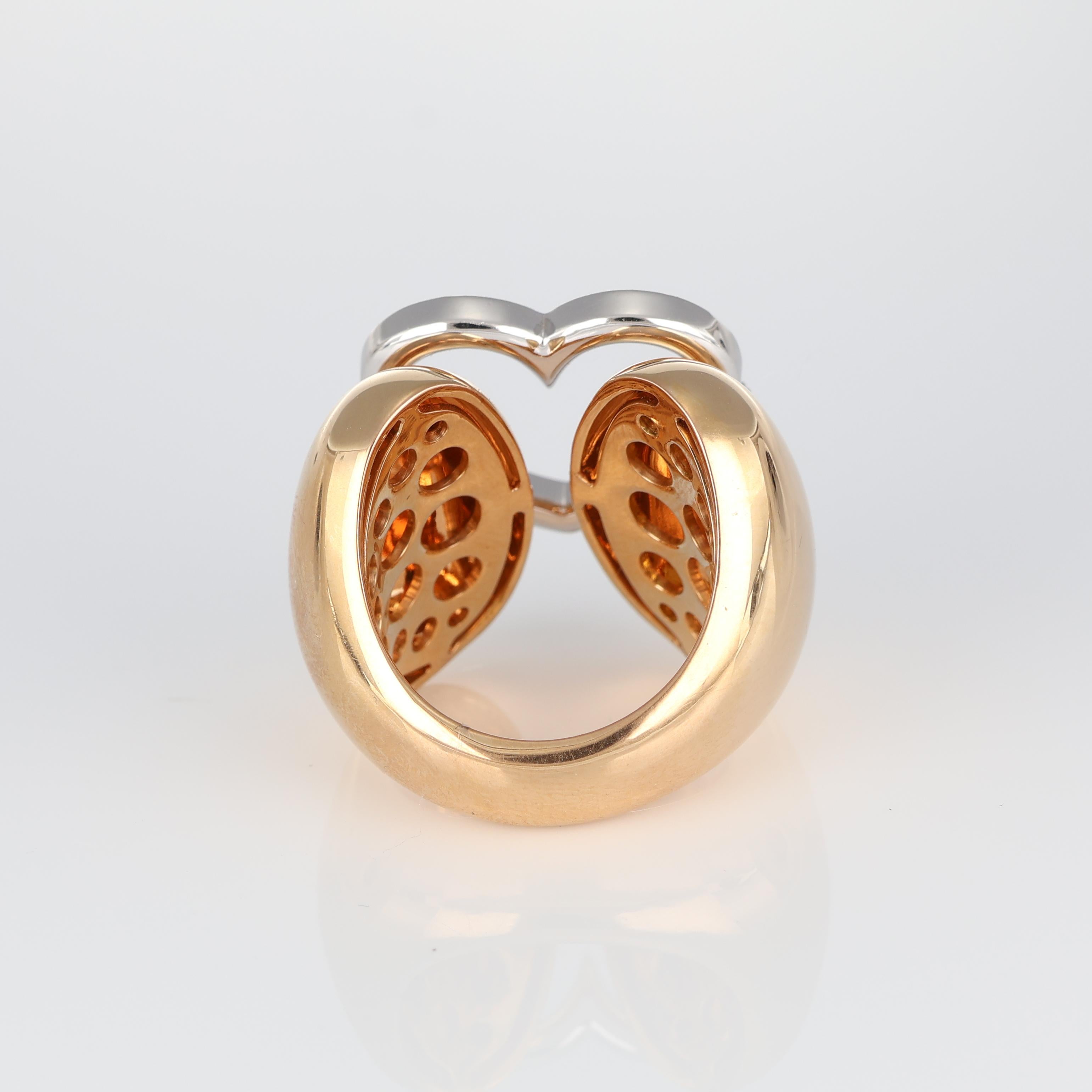 Donna Anello con pavé di cuori in oro rosa da 1,10 carati in vendita