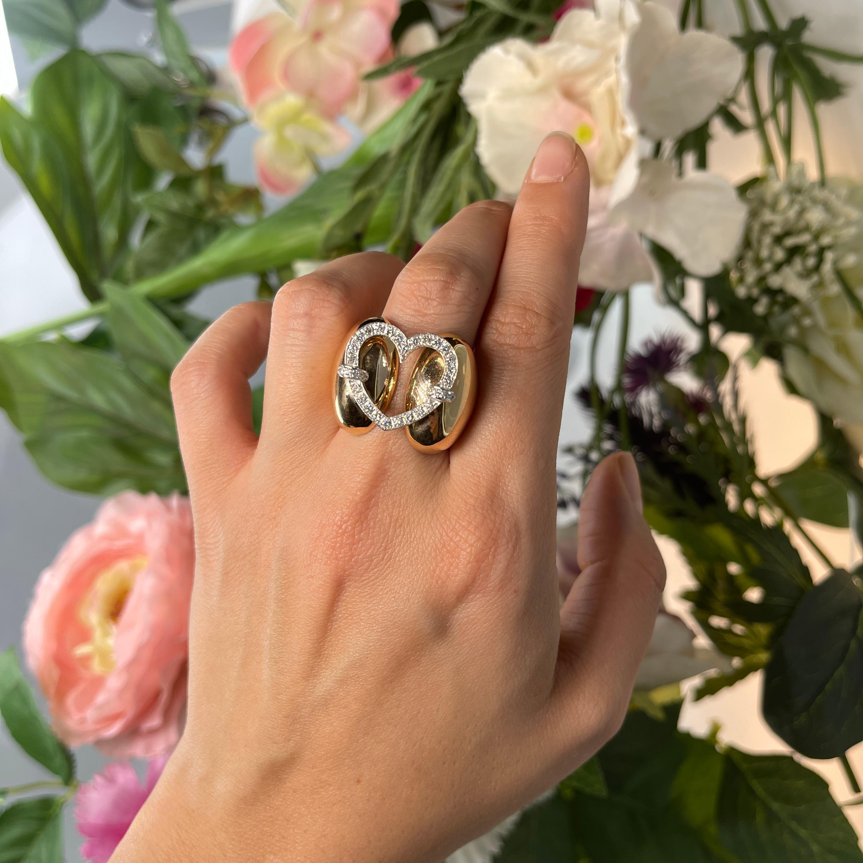Anello con pavé di cuori in oro rosa da 1,10 carati in vendita 2
