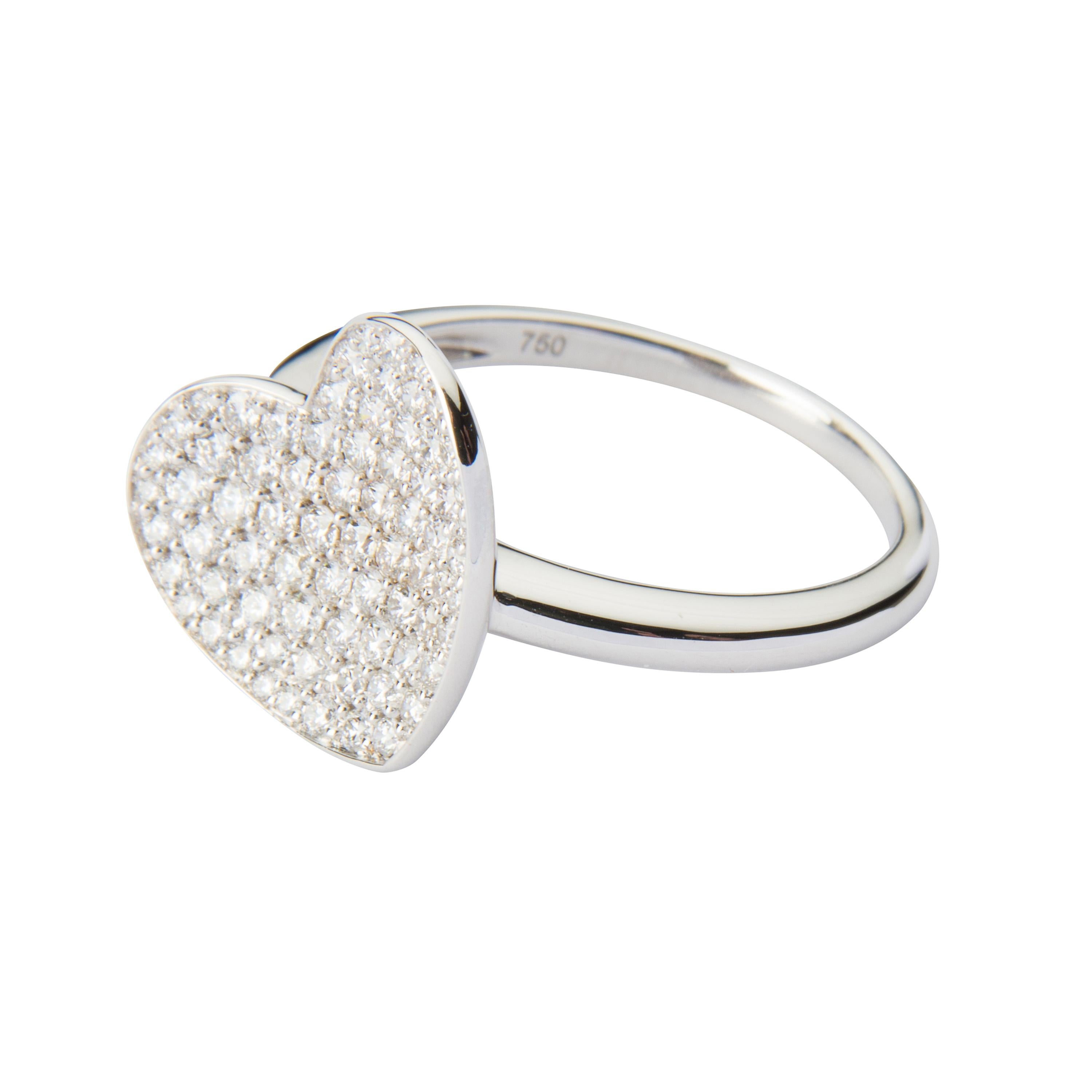 Round Cut 18 Karat White Gold Heart Pave Diamond Ring For Sale