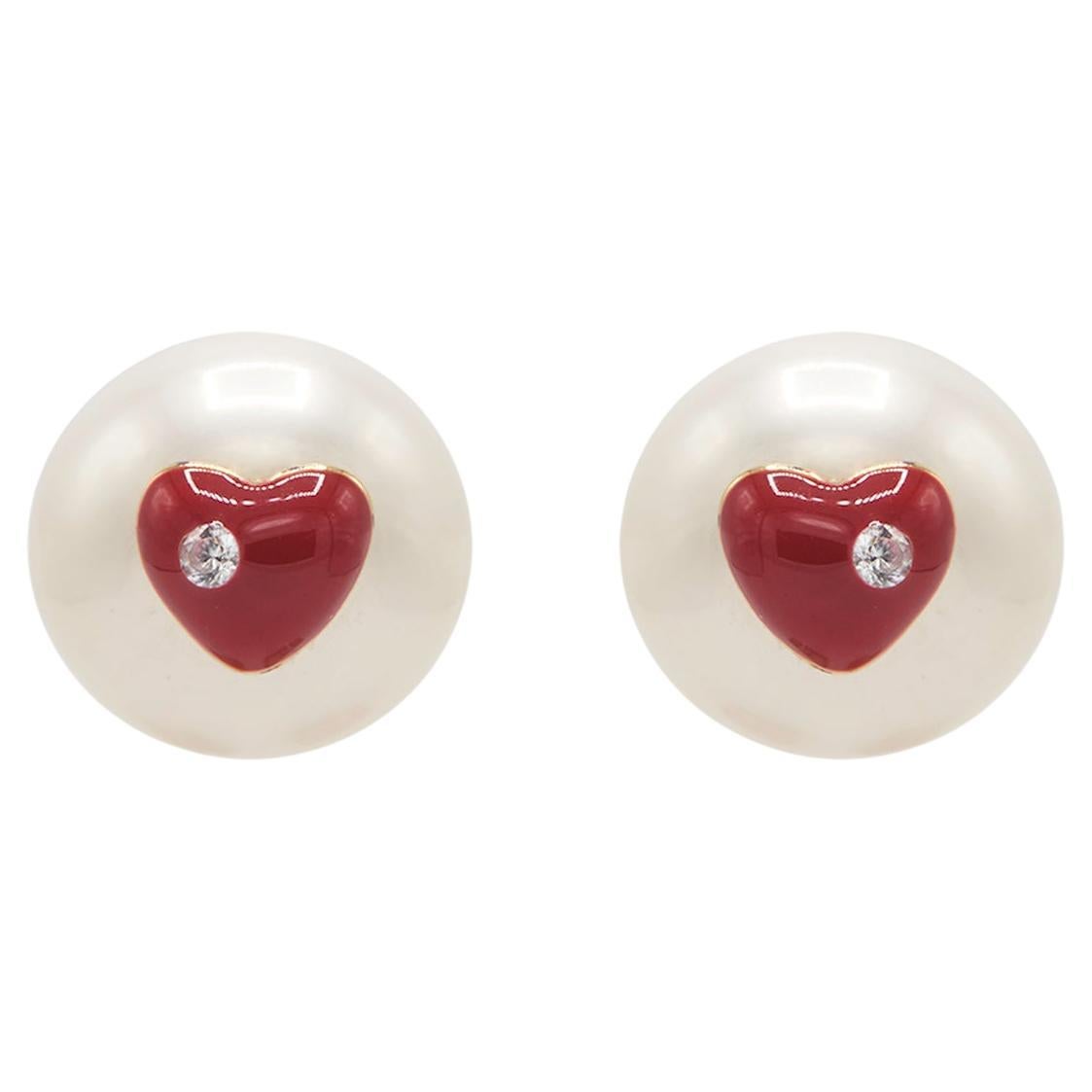Boucles d'oreilles en émail avec perles en forme de coeur