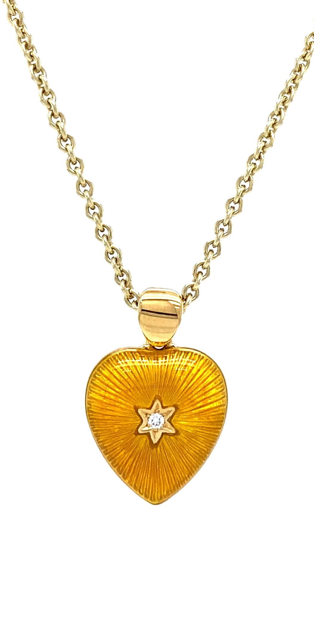 Pendentif cœur bicolore en or jaune 18 carats, émail vert/jaune et 2 diamants 2,02 carats Neuf - En vente à Pforzheim, DE