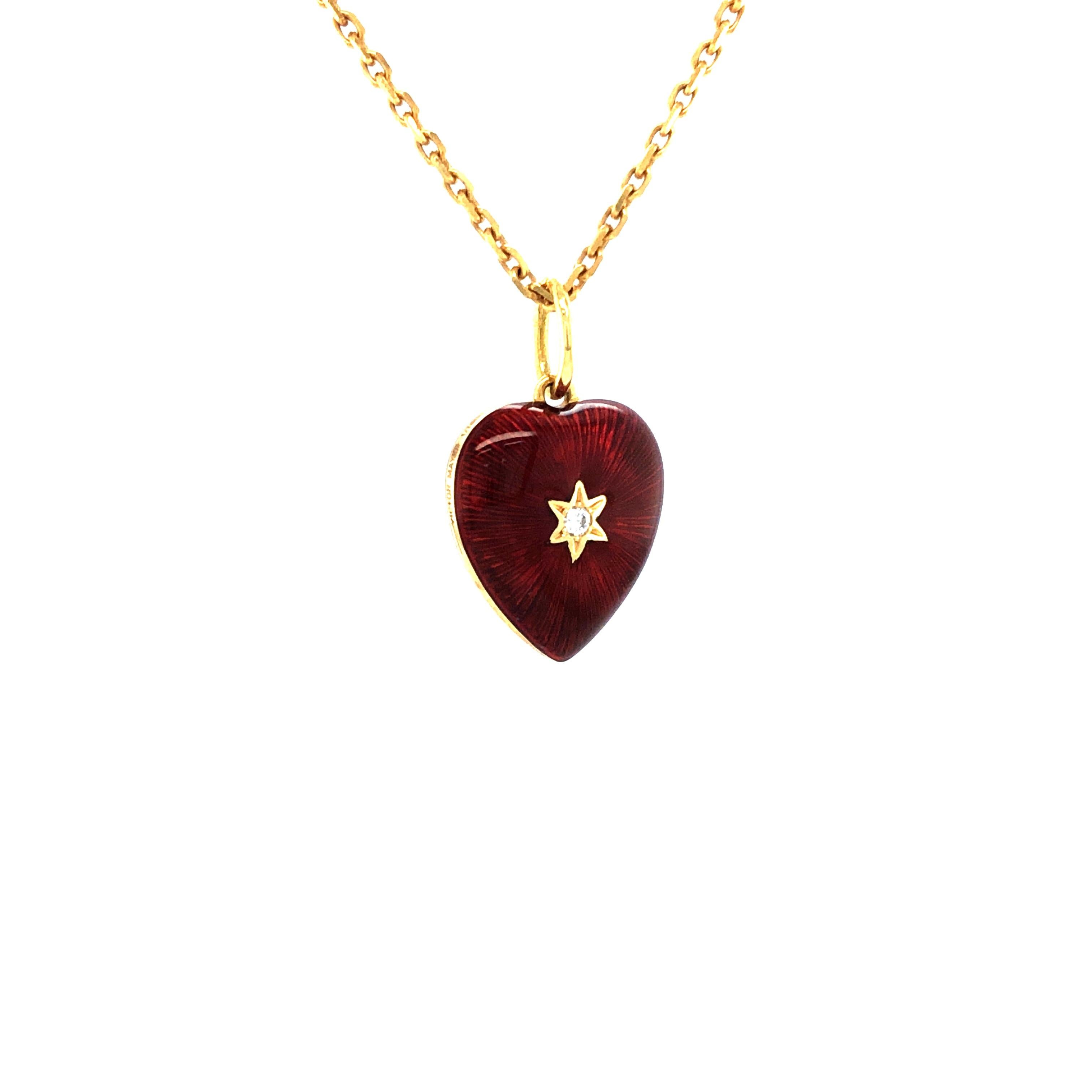 Women's Heart Pendant with Star, 18k Yellow Gold, Red Enamel 2 Diamonds 0.03 Ct G VS For Sale