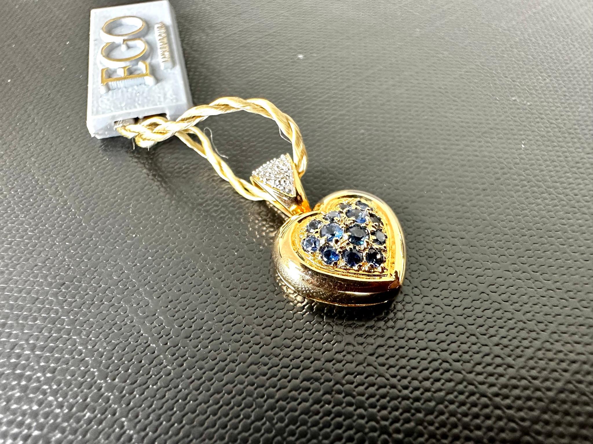 Women's or Men's Heart Pendant Yellow and White Gold with Diamonds and Sapphires For Sale