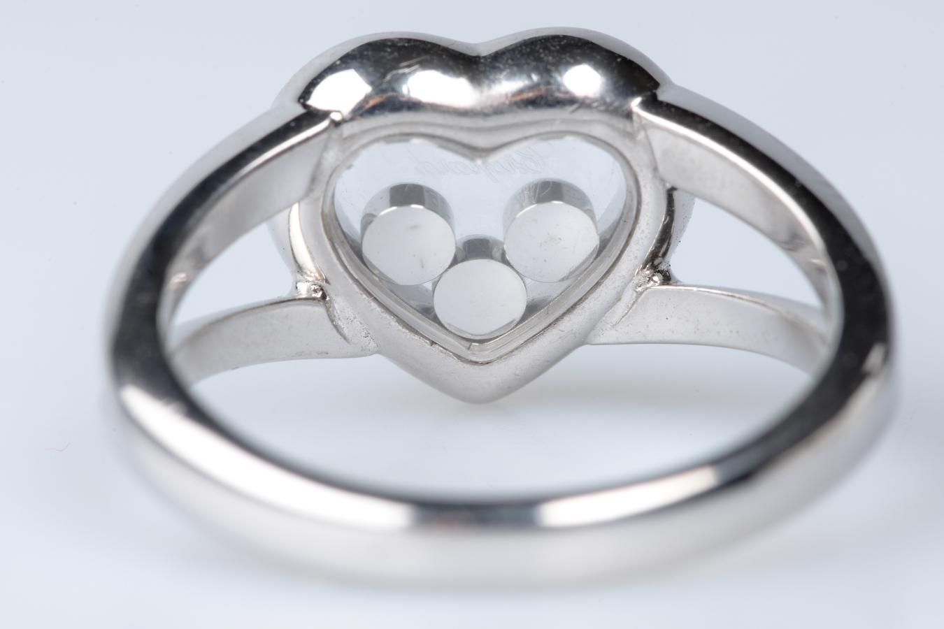 Heart ring by Chopard, in 18-carat white gold, set with 28 diamonds  1