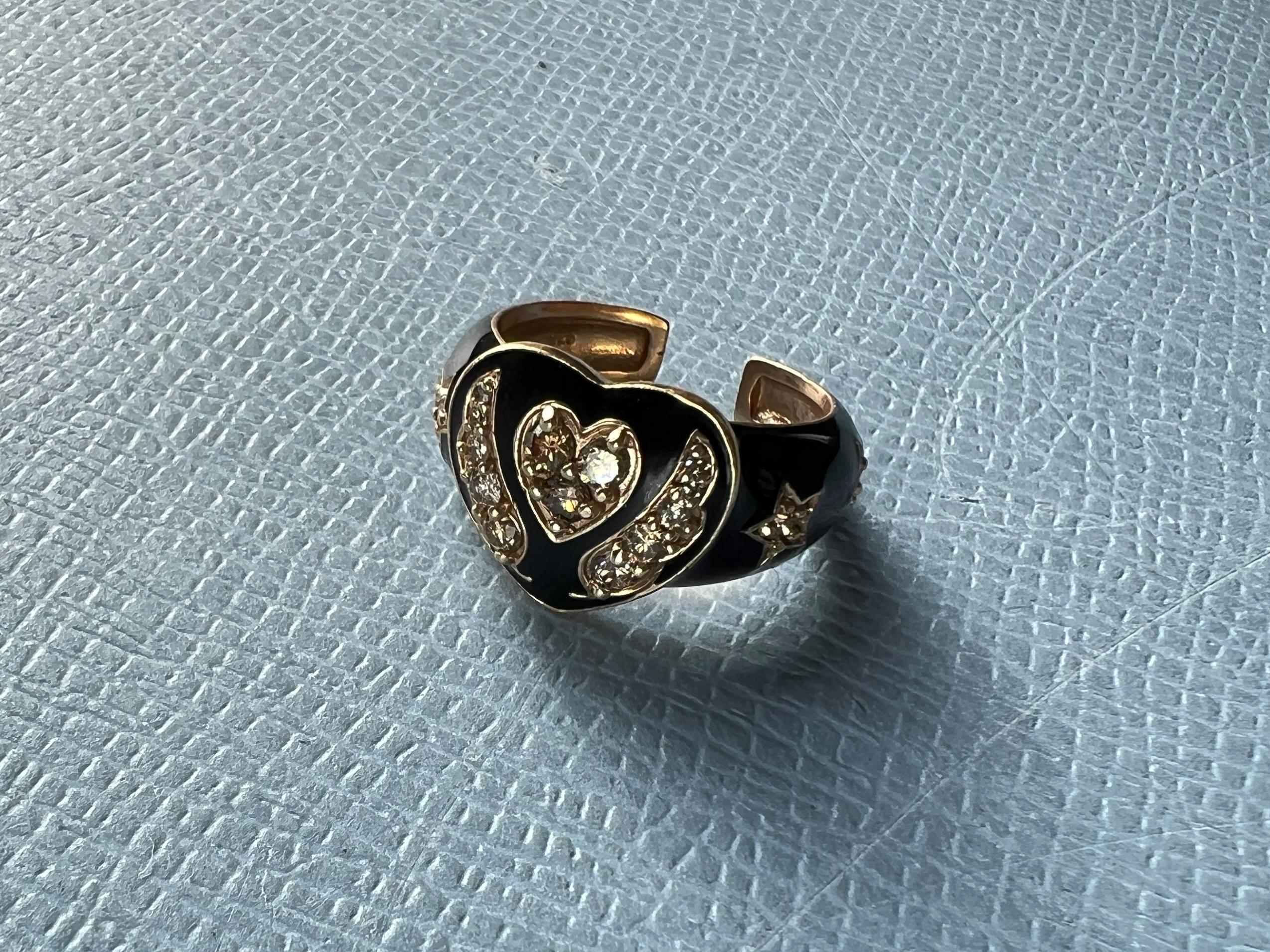 Single Cut Heart Ring White Diamond Black Enamel For Sale