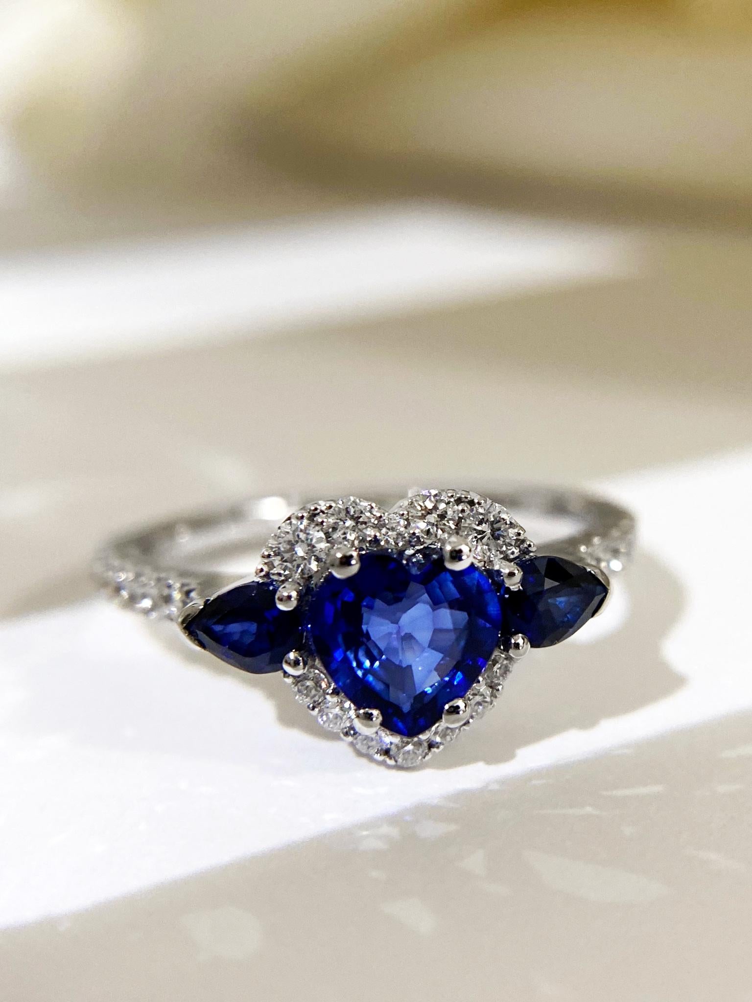 For Sale:  Heart Ring with Blue Sapphires and Diamonds, 18 Karat White Gold, Made in Italy 3