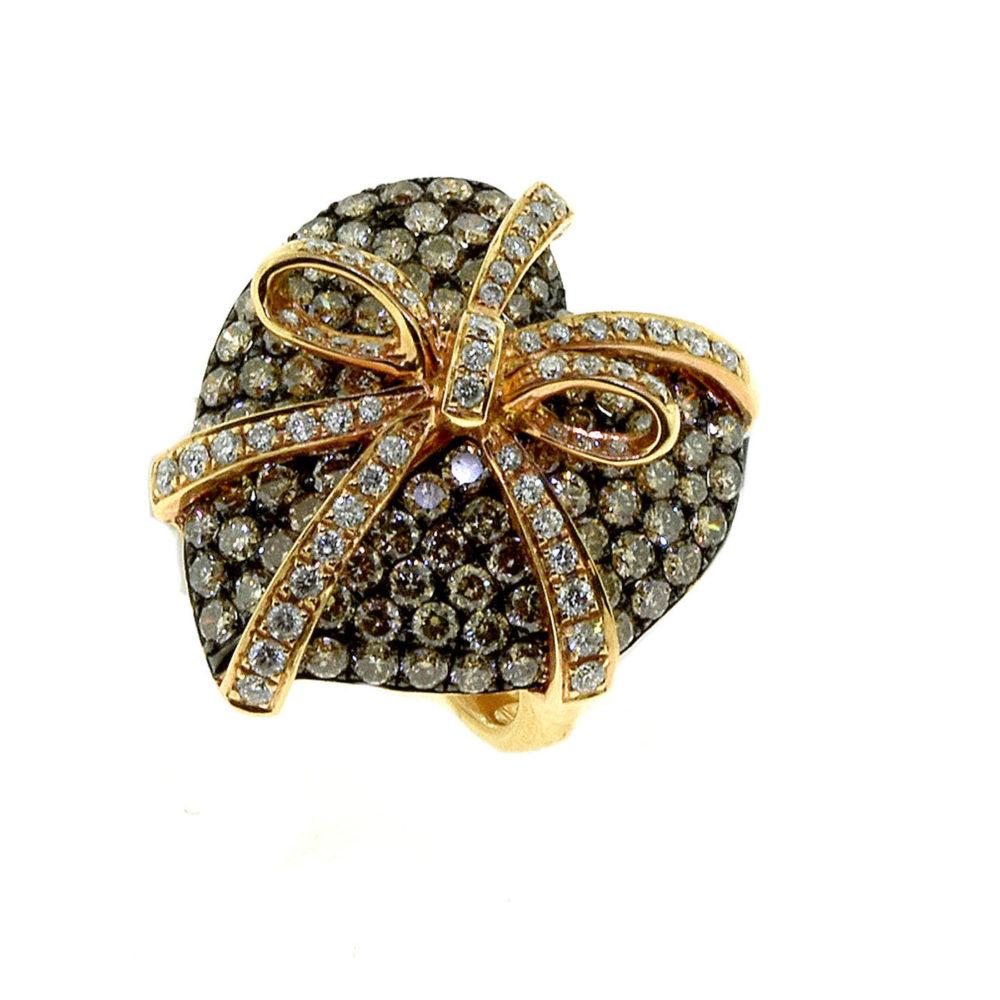 Heart Ring with Bow, Black and White Diamonds, 18 Karat Rose Gold Ring In Good Condition In Miami, FL