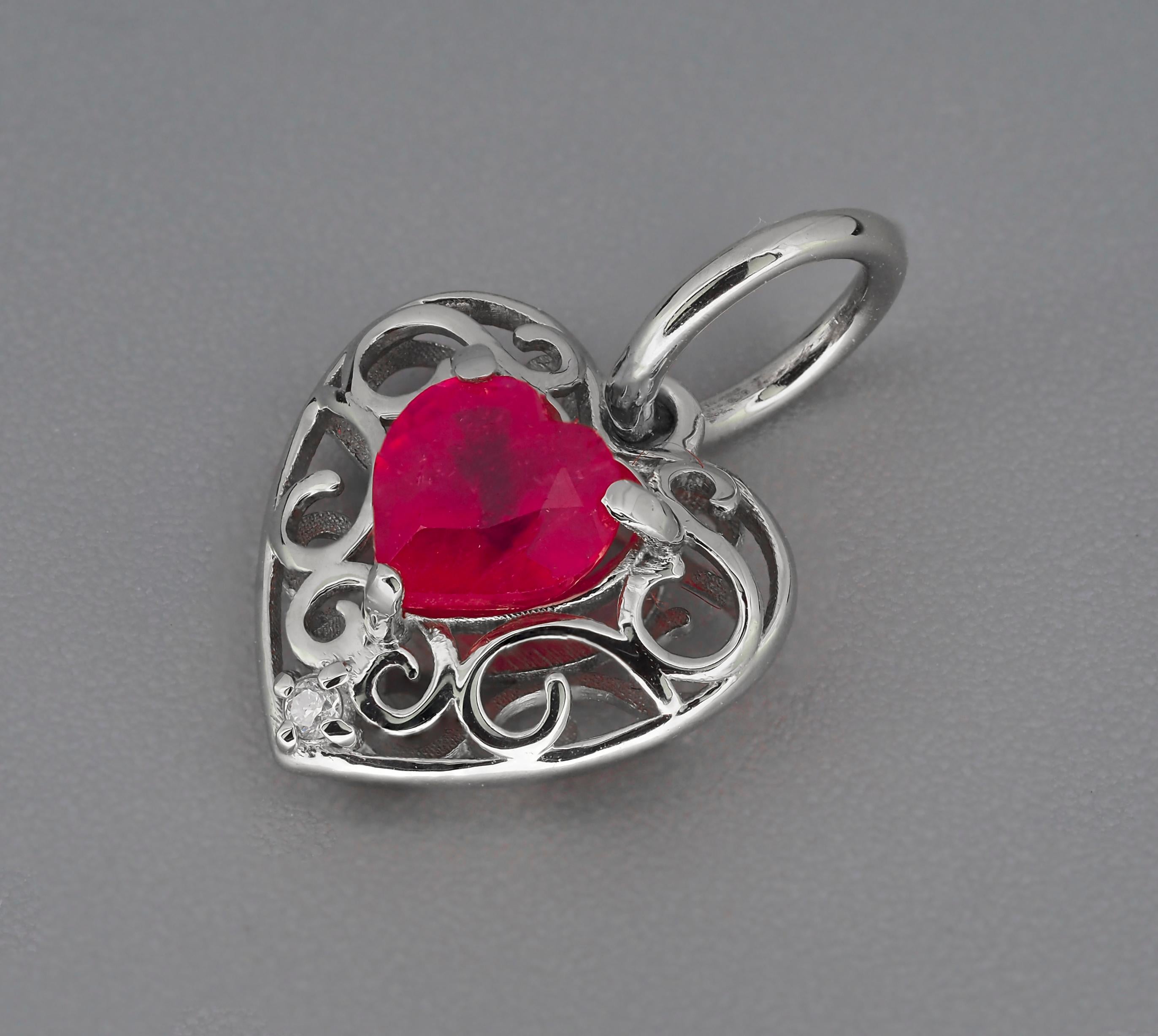 Heart Ruby, diamond 14k gold Pendant.  For Sale 2