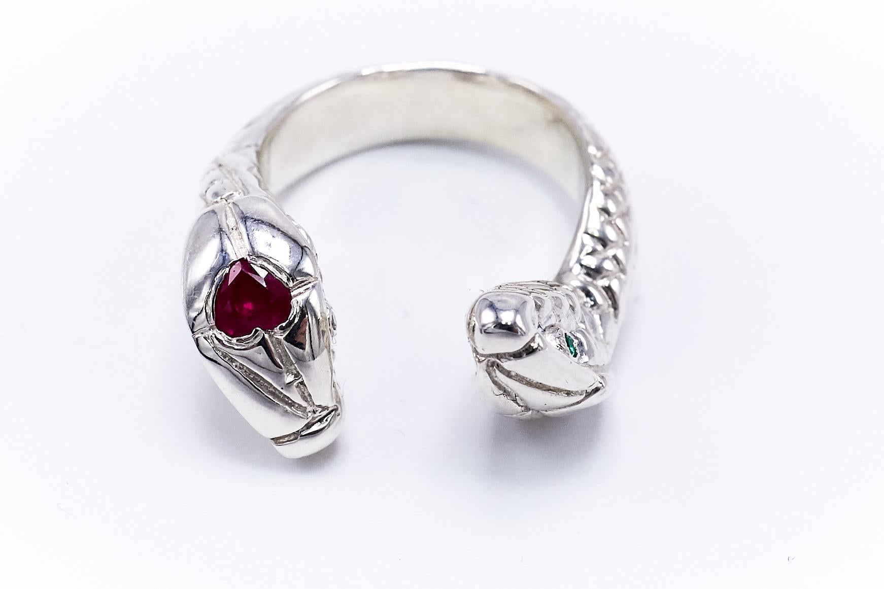 Heart Ruby Snake Ring Sterling Silver White Diamond Emerald Cocktail Ring For Sale 3
