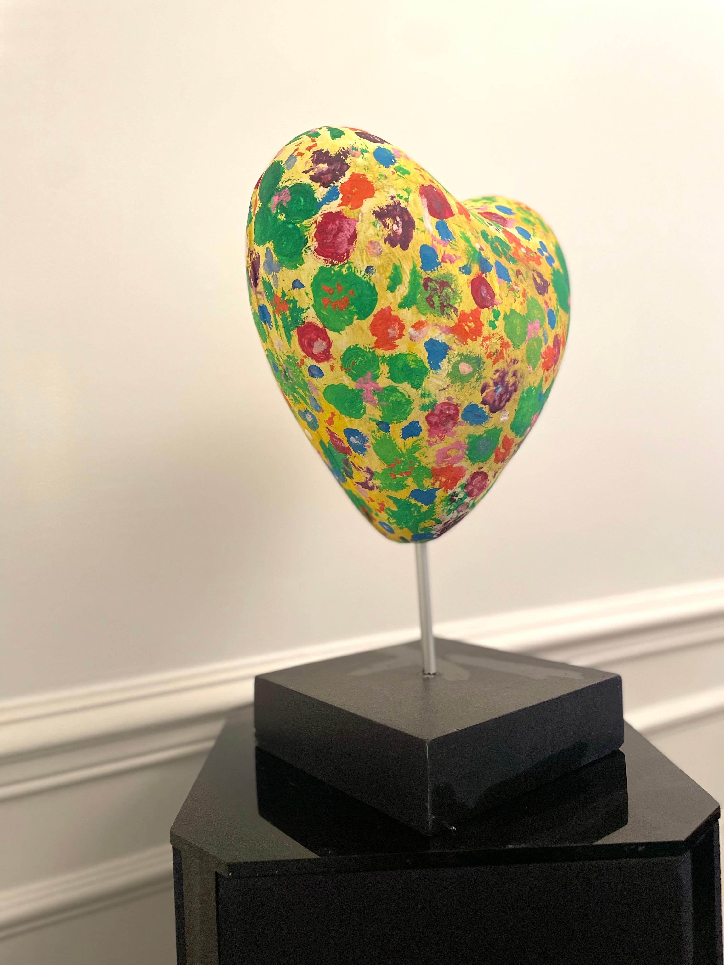 Plastique Sculpture de cœur dans le style de Jim Dine en vente