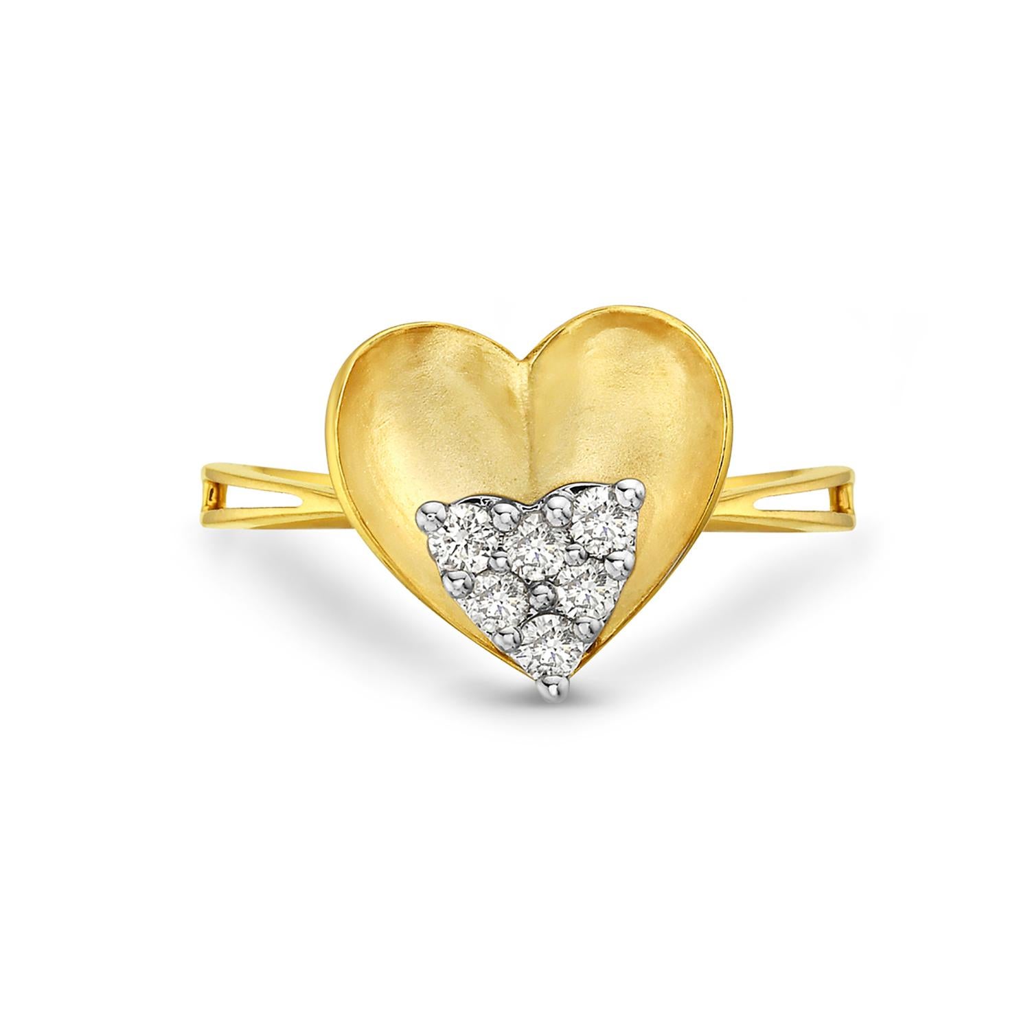 Bague classique en or jaune 14k en forme de coeur équipée de diamants au centre Neuf - En vente à New York, NY