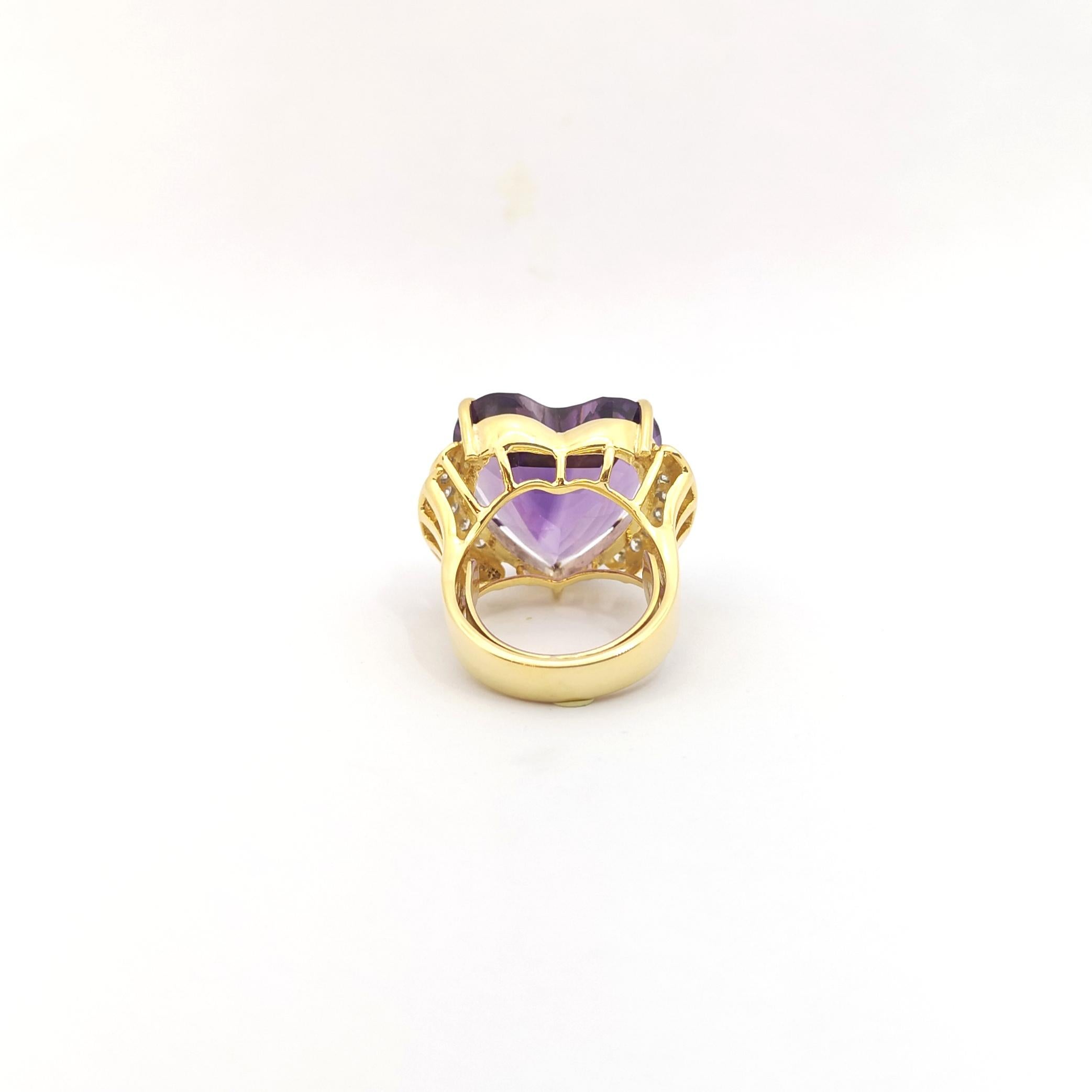 Anello con ametista a forma di cuore e diamante incastonato in oro 14K in vendita 8
