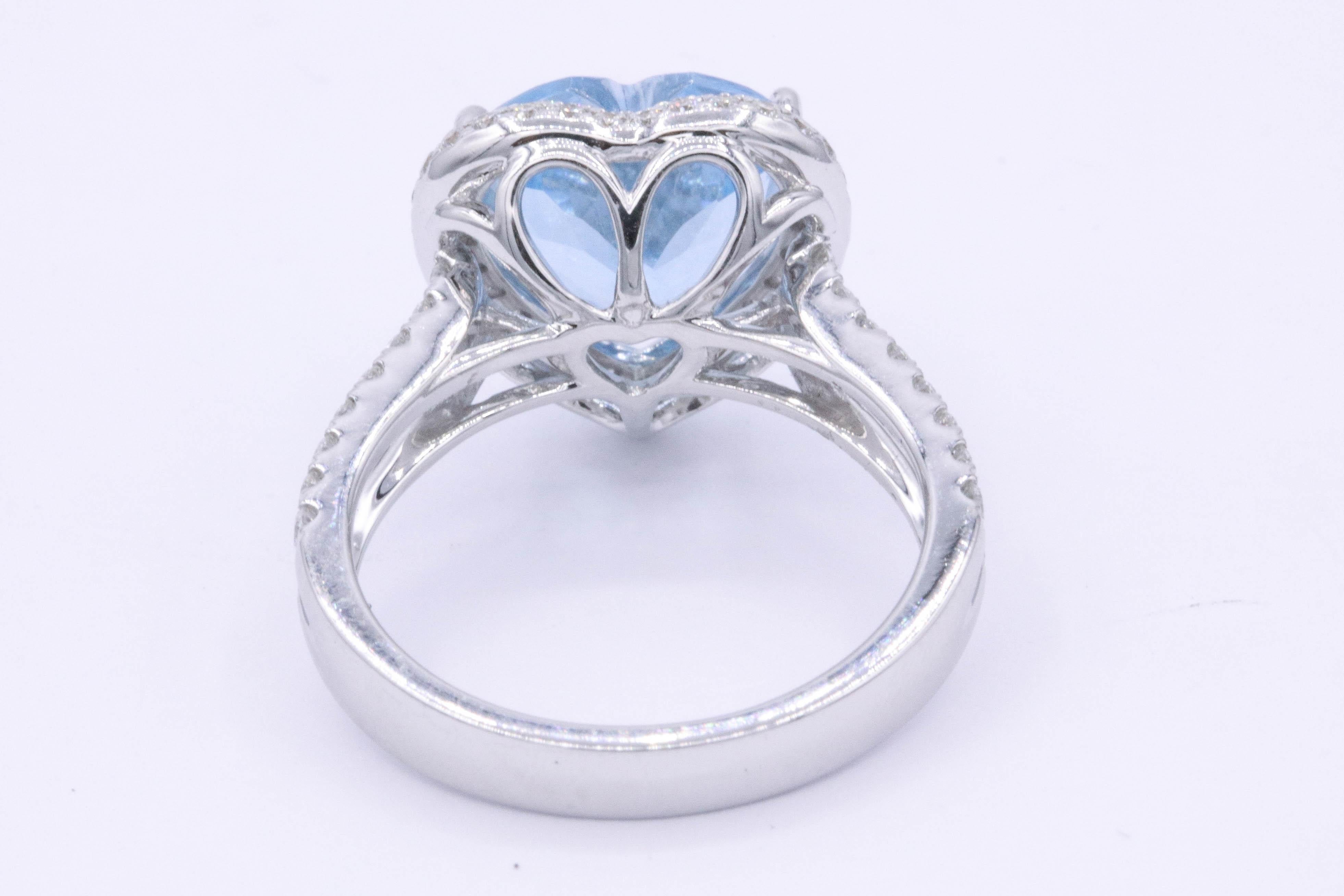 Heart Shape Aquamarine Diamond Halo Ring 4.27 Carats 18K In New Condition In New York, NY