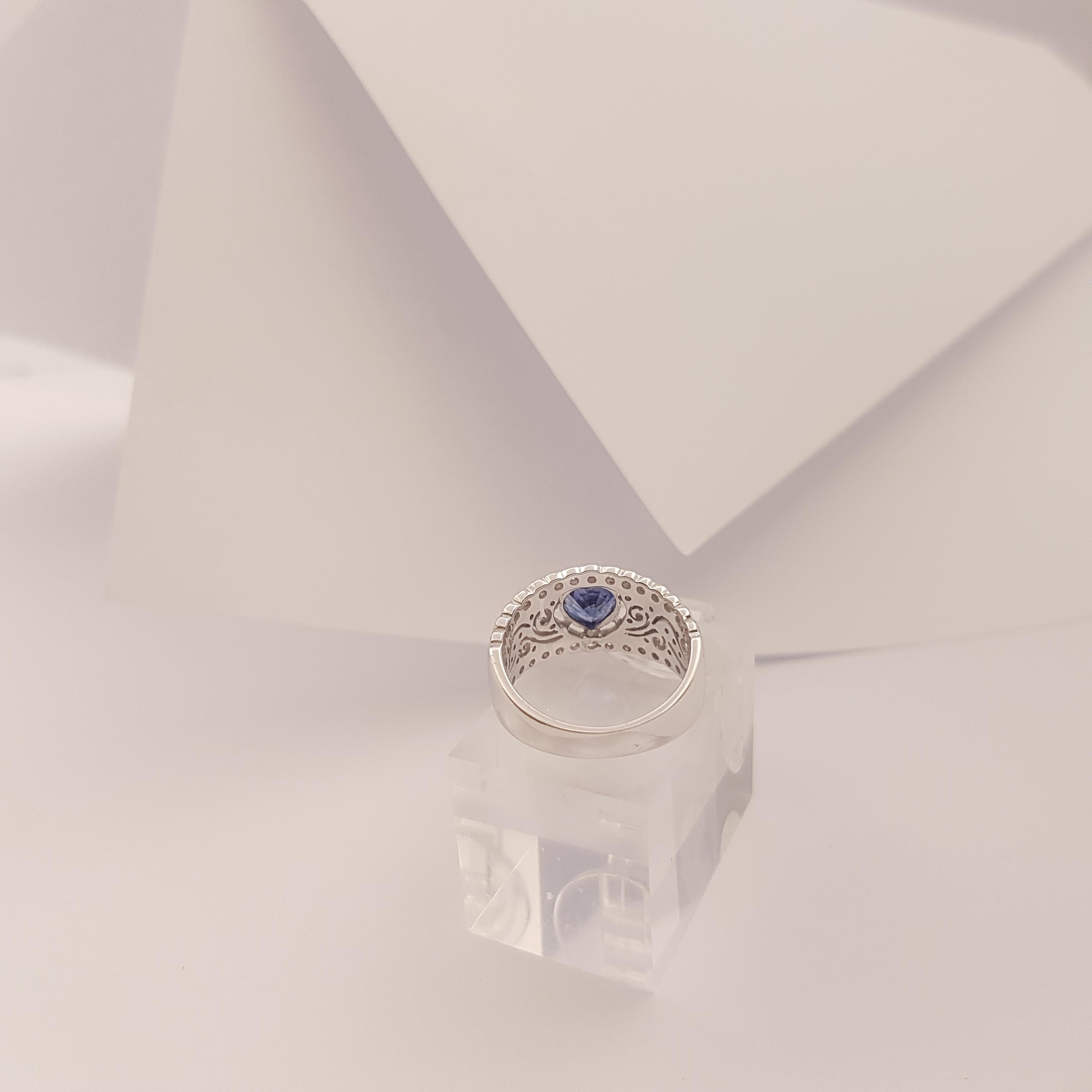 Heart Shape Blue Sapphire with Diamond Ring set in 18K White Gold Settings For Sale 5