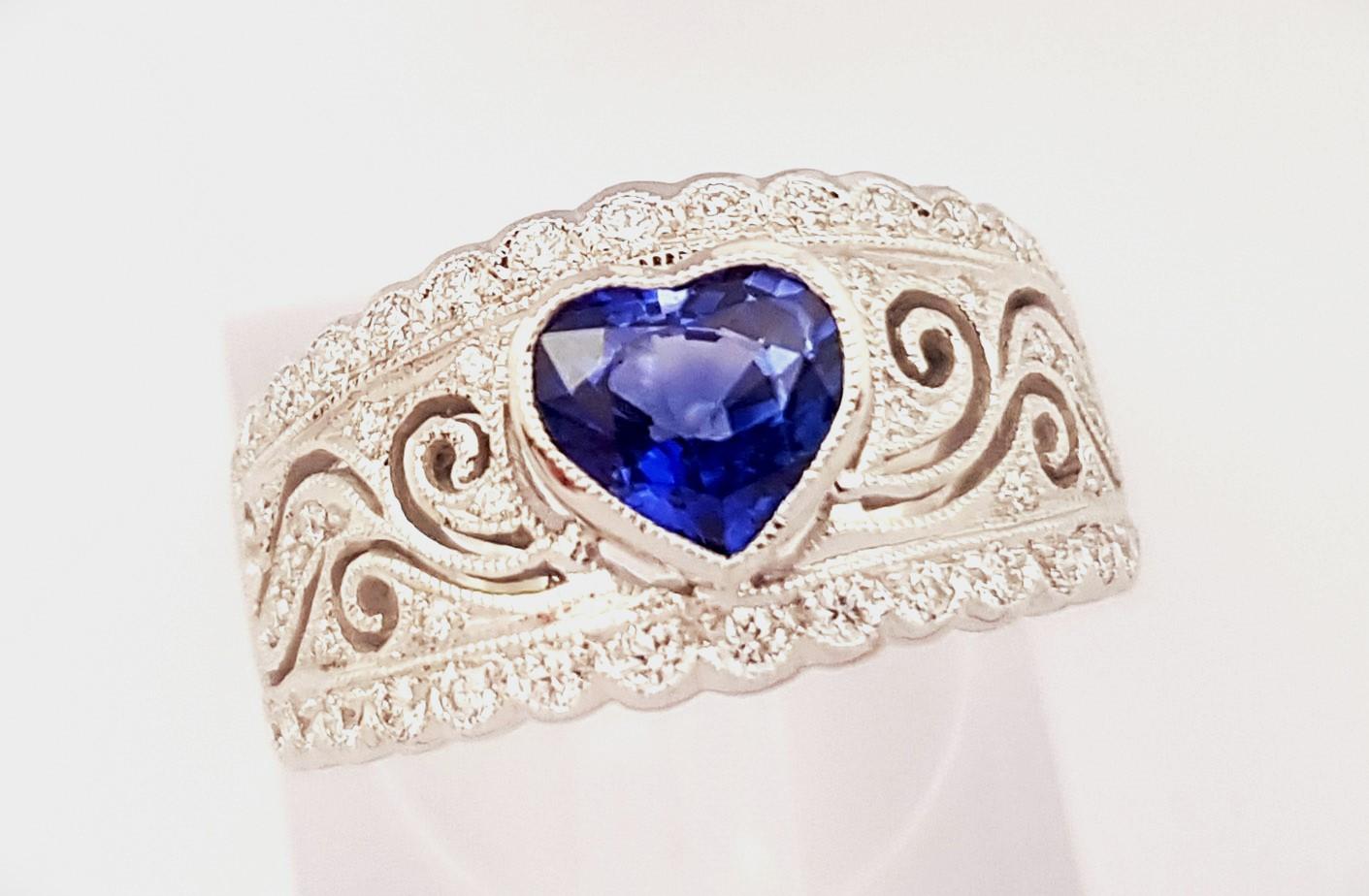 Heart Shape Blue Sapphire with Diamond Ring set in 18K White Gold Settings For Sale 1