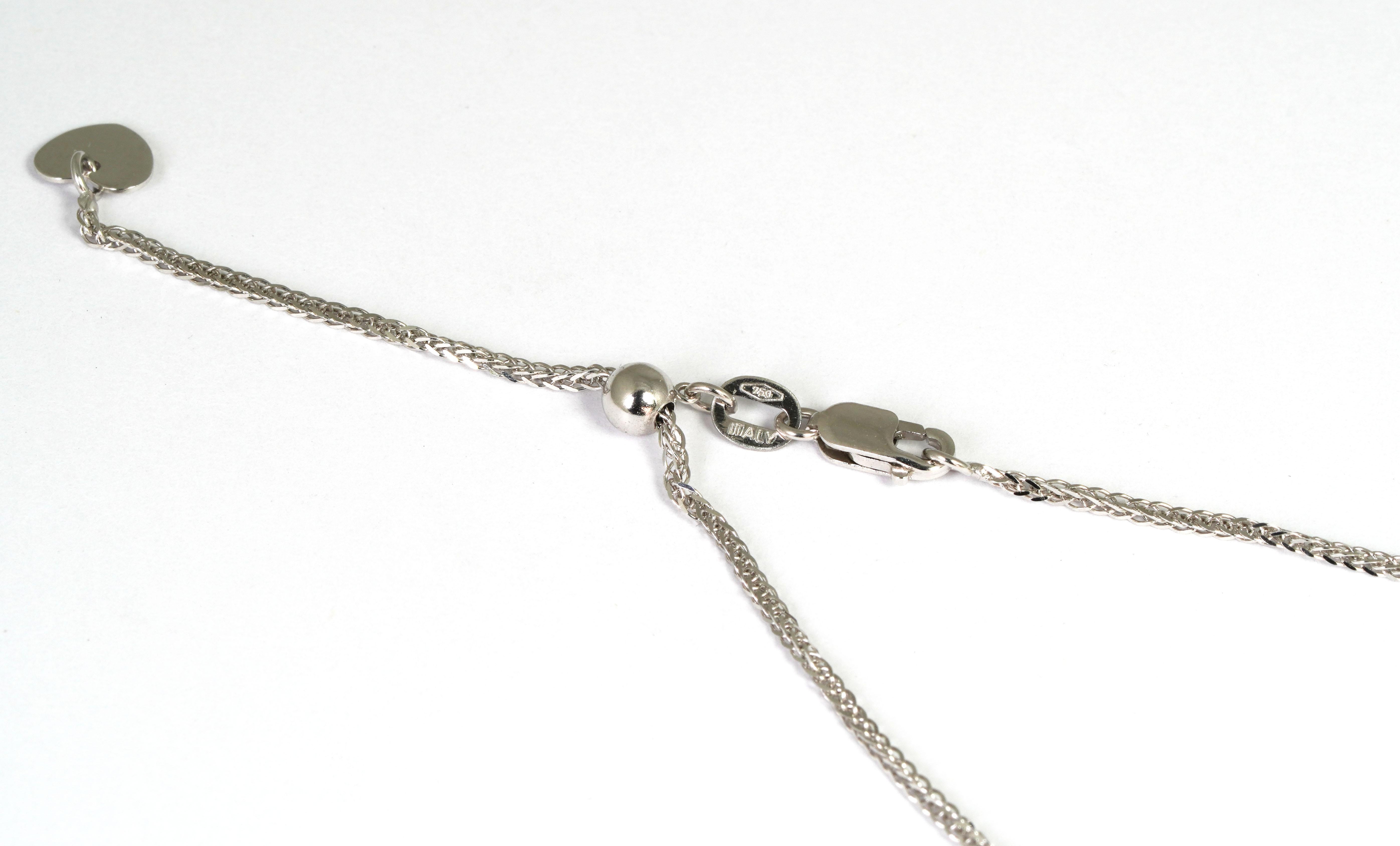 Collana con smeraldo colombiano a forma di cuore ORO BIANCO 18K in vendita 4