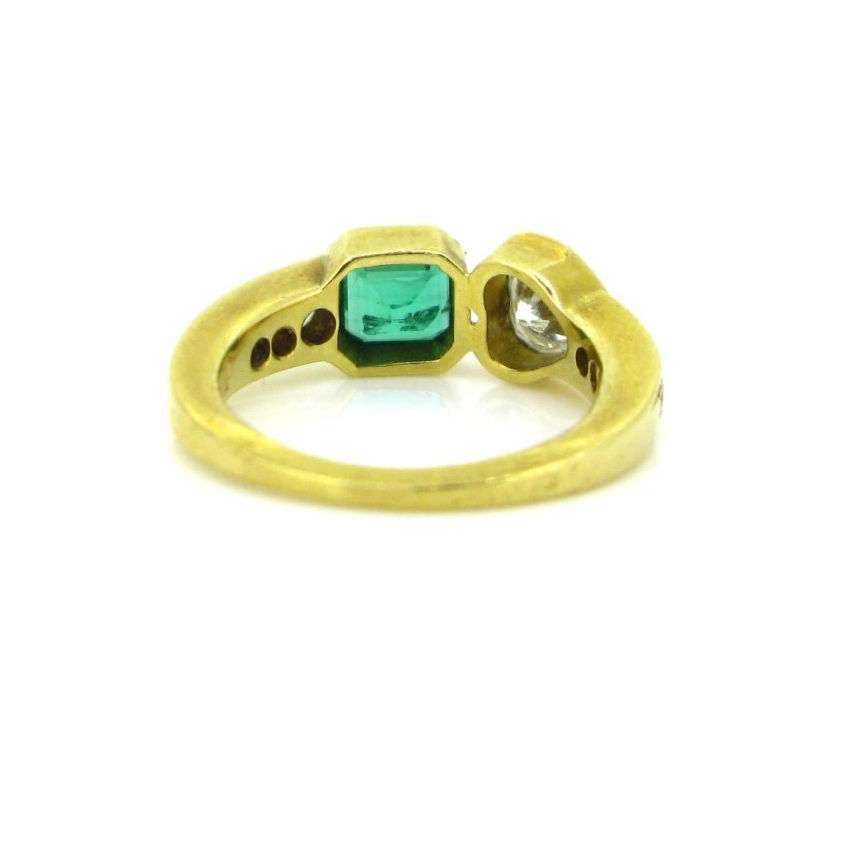 Women's or Men's Heart Shape Diamond and Emerald Diamonds Ring, 18kt Yellow Gold, France
