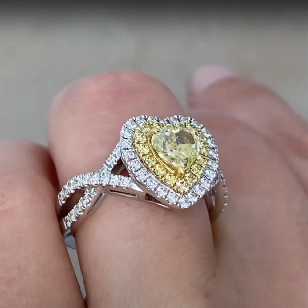 Art Déco Anello con diamante a forma di cuore (circa 0,90 carati) con doppio anello a spirale, oro bianco 18 carati in vendita