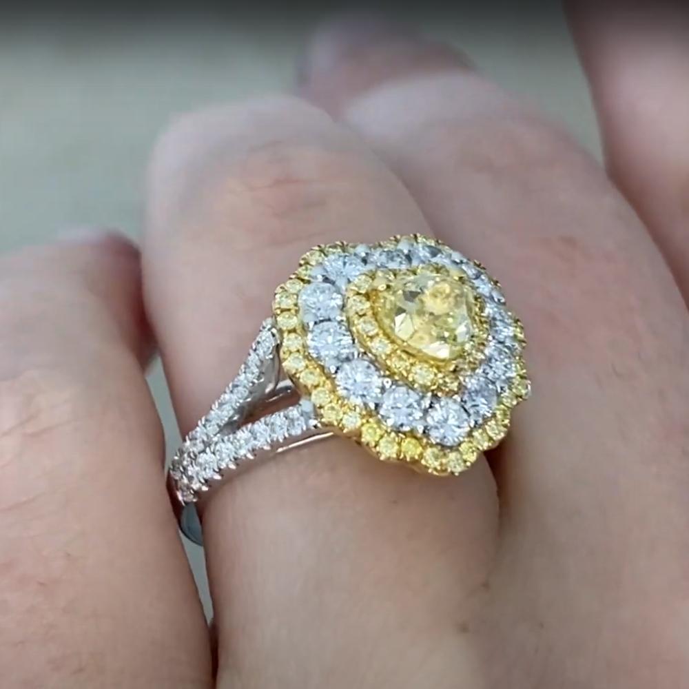 Art Deco Heart Shape Diamond (Approx. 0.90-Carats) Three Halo Ring, 18k Yellow-White Gold For Sale