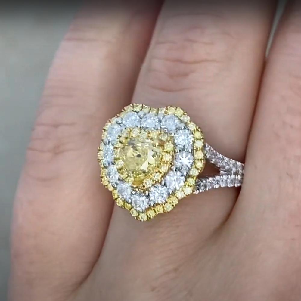 Heart Shape Diamond (Approx. 0.90-Carats) Three Halo Ring, 18k Yellow-White Gold In Excellent Condition For Sale In New York, NY