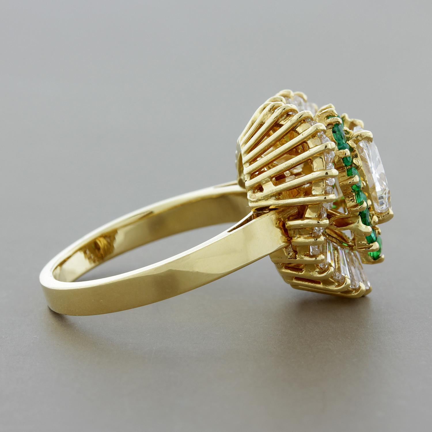 Heart Shape Diamond Emerald Halo Gold Ring In New Condition In Beverly Hills, CA