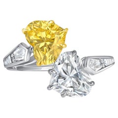 Heart Shape Diamond Ring Fancy 18K Gold Sunlit Royal Radiance Modern Classic