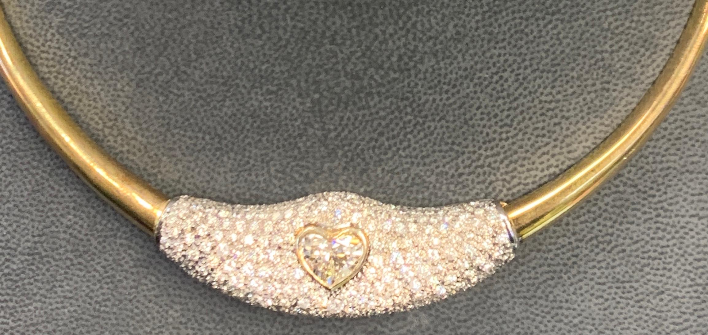 Heart Shape Diamond Yellow Gold Necklace For Sale 2