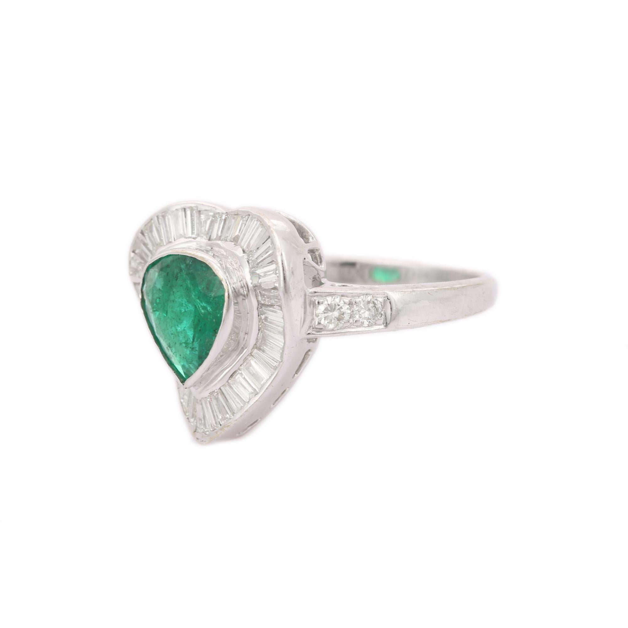 For Sale:  Emerald Diamond Heart Shape Wedding Ring in 18kt Solid White Gold 4