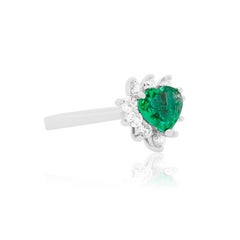 Heart Shape Emerald Engagement Cocktail Ring Diamond Halo 18k White Gold